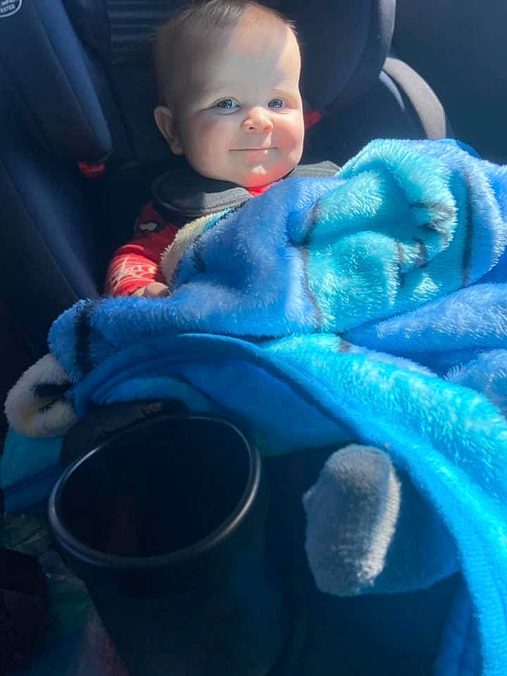 Jericho joined the competition — help win amazing prizes! auto_part, baby, baby_in_car_seat, baby_products, baby_toddler_clothing, car_seat, car_seat_cover, child, cloud, comfort, electric_blue, family_car, fun, linens, luxury_vehicle, person, sitting, smile, toddler, vacation