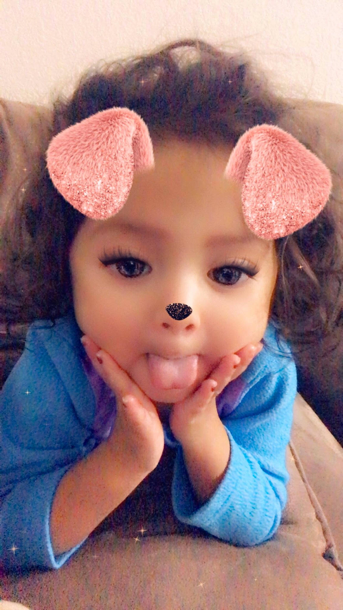 Damaris is registered to the contest to win money with this photo: brown_hair, cheek, child, ear, fur, hair_accessory, headgear, lip, nose, person, pink, skin, stuffed_toy, toddler, toy