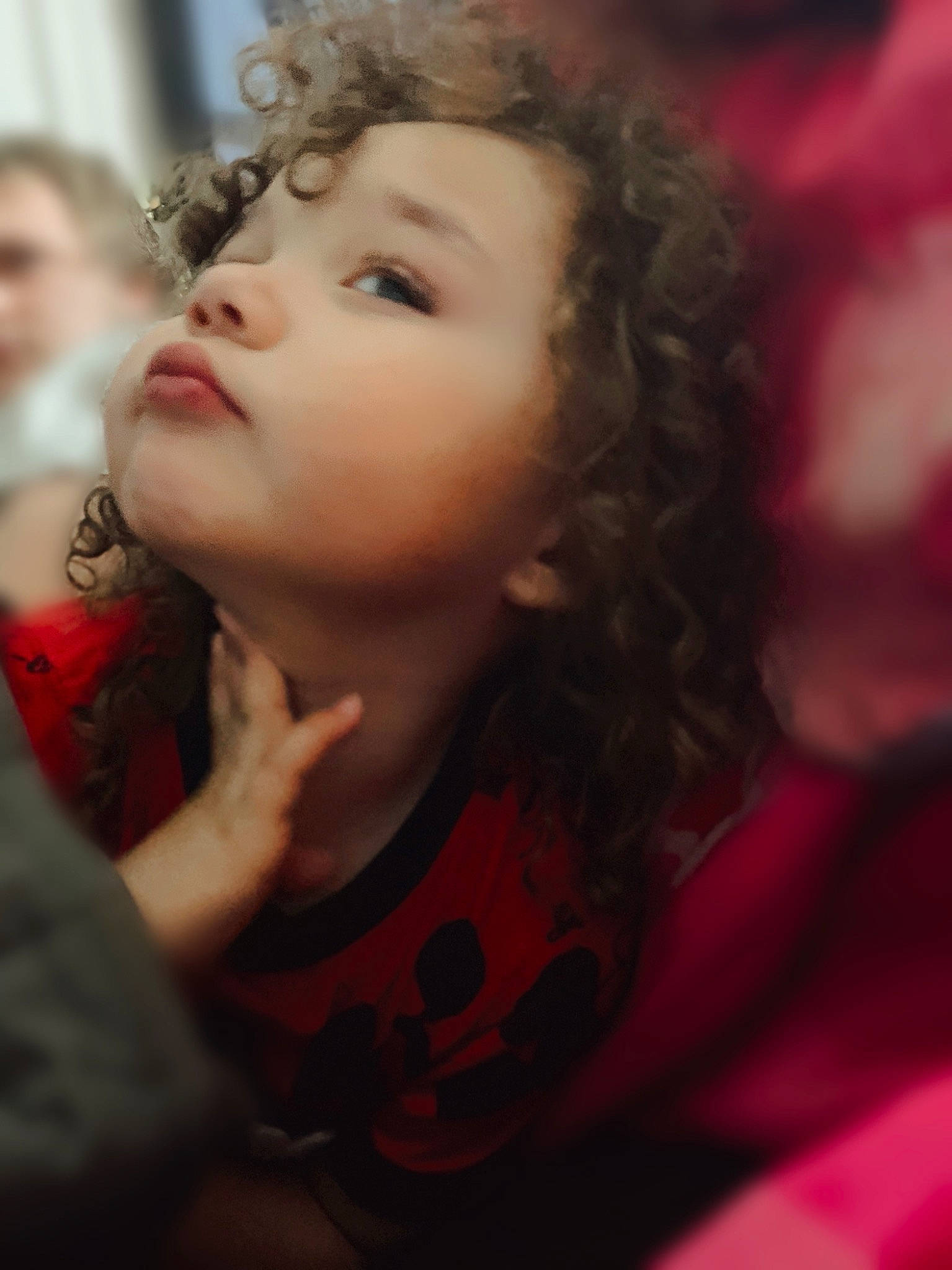 Gemini is registered to the contest to win money with this photo: cheek, eyebrow, eyelash, hairstyle, iris, jheri_curl, lip, mammal, organ, person, portrait_photography, ringlet, toddler