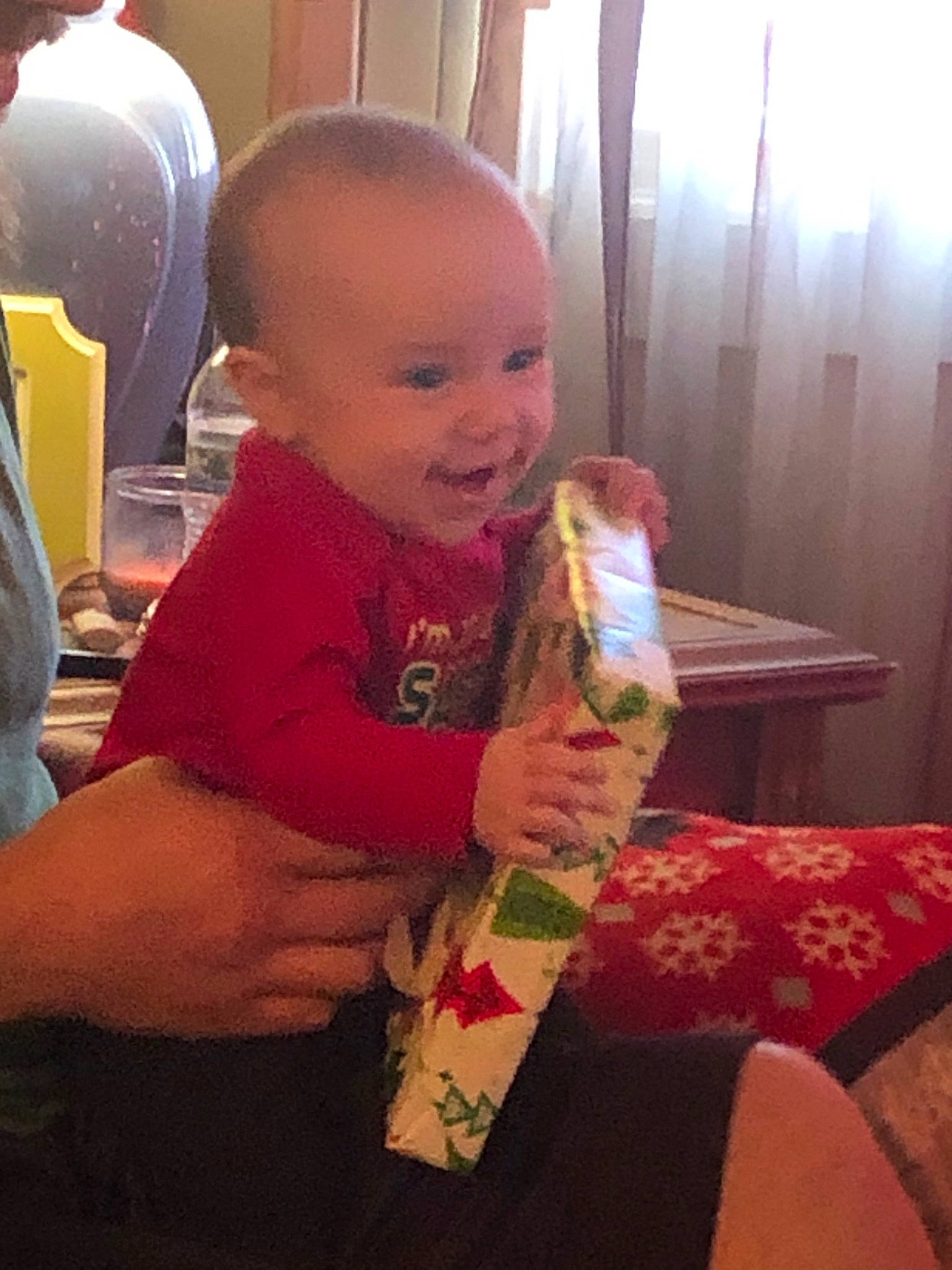 Ariella is registered to the contest to win money with this photo: child, eating, joy, person, toddler