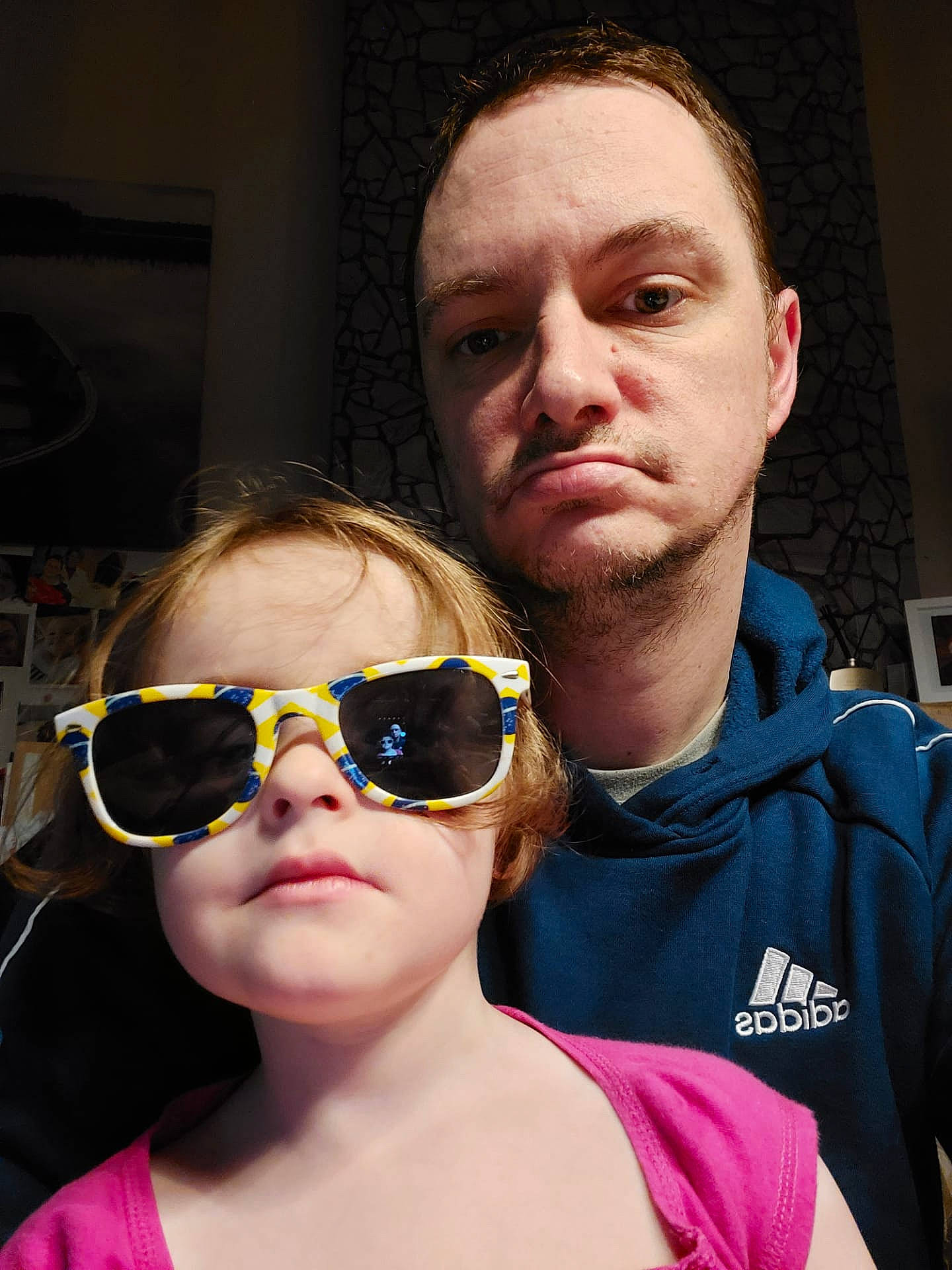 Lea a rejoint le concours — aidez-le/la à gagner de superbes lots ! cheek, chin, cool, eye_glass_accessory, eyebrow, eyewear, forehead, fun, glasses, goggles, hair, happy, head, lip, mouth, nose, person, personal_protective_equipment, skin, sunglasses