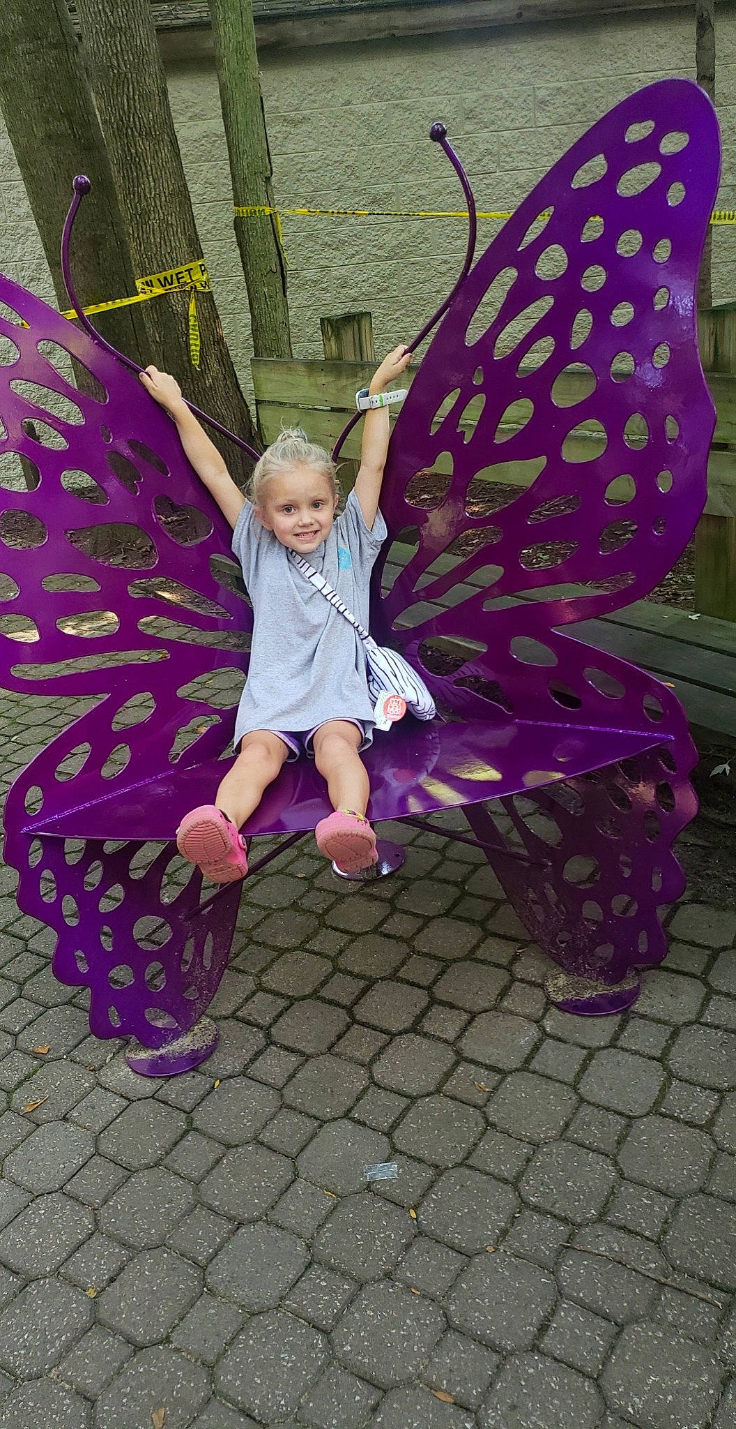 Jazzlyn is registered to the contest to win money with this photo: art, arthropod, automotive_wheel_system, butterfly, costume, event, fun, insect, joy, leisure, magenta, moths_and_butterflies, mythical_creature, pattern, person, photograph, pink, pollinator, purple, symmetry