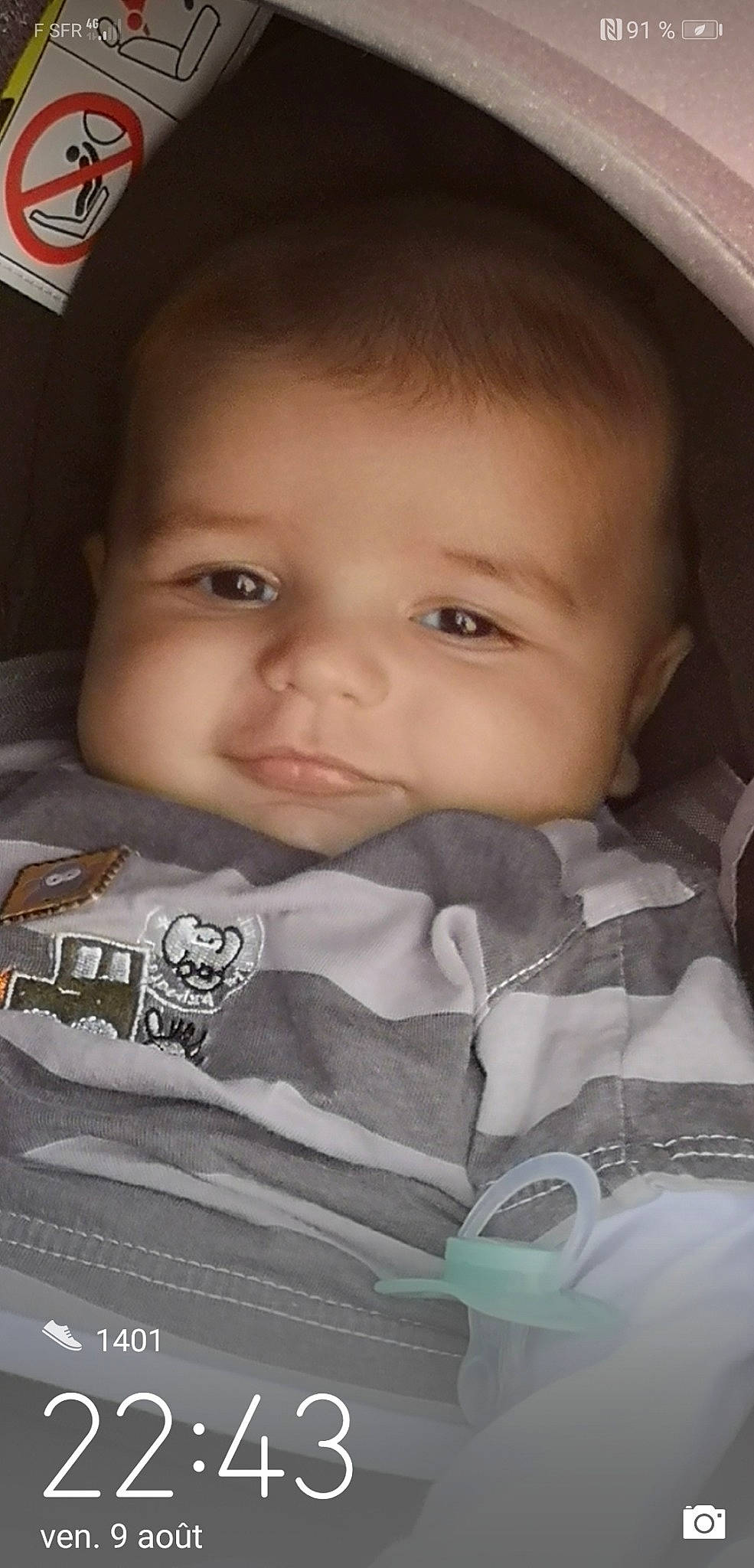 Maël participe au concours pour gagner de l'argent avec cette photo : baby, cheek, child, chin, ear, eye, eyebrow, face, facial_expression, forehead, head, iris, lip, mouth, nose, person, skin, smile, toddler