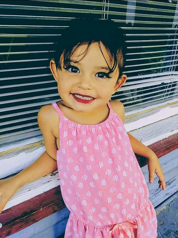 Maryann is registered to the contest to win money with this photo: beauty, black_hair, child, child_model, chin, face, joy, pattern, person, pink, polka_dot, skin, smile, snapshot, toddler