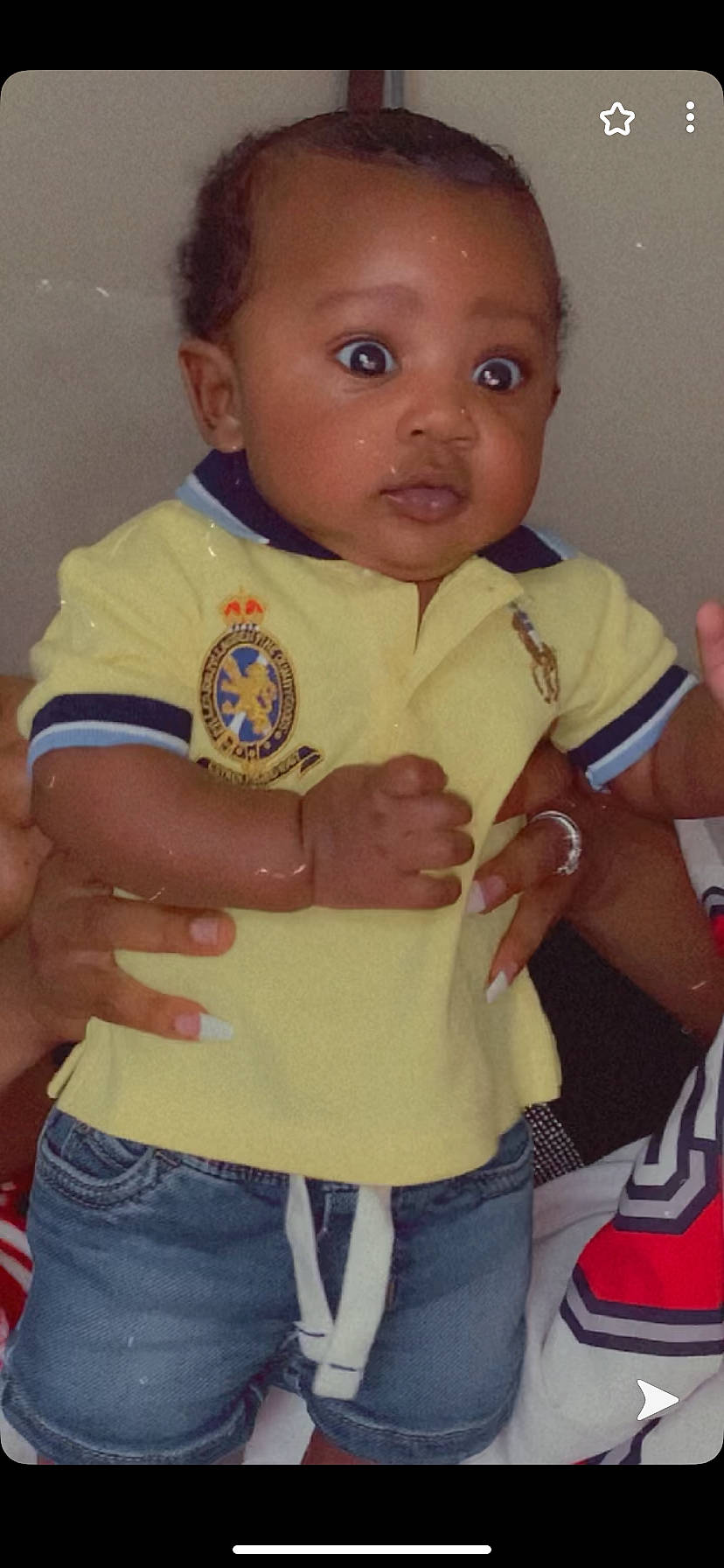 Makai is registered to the contest to win money with this photo: abdomen, arm, baby, baby_products, baby_toddler_clothing, cheek, child, finger, hand, iris, nail, person, skin, stomach, thumb, toddler, trunk, yellow