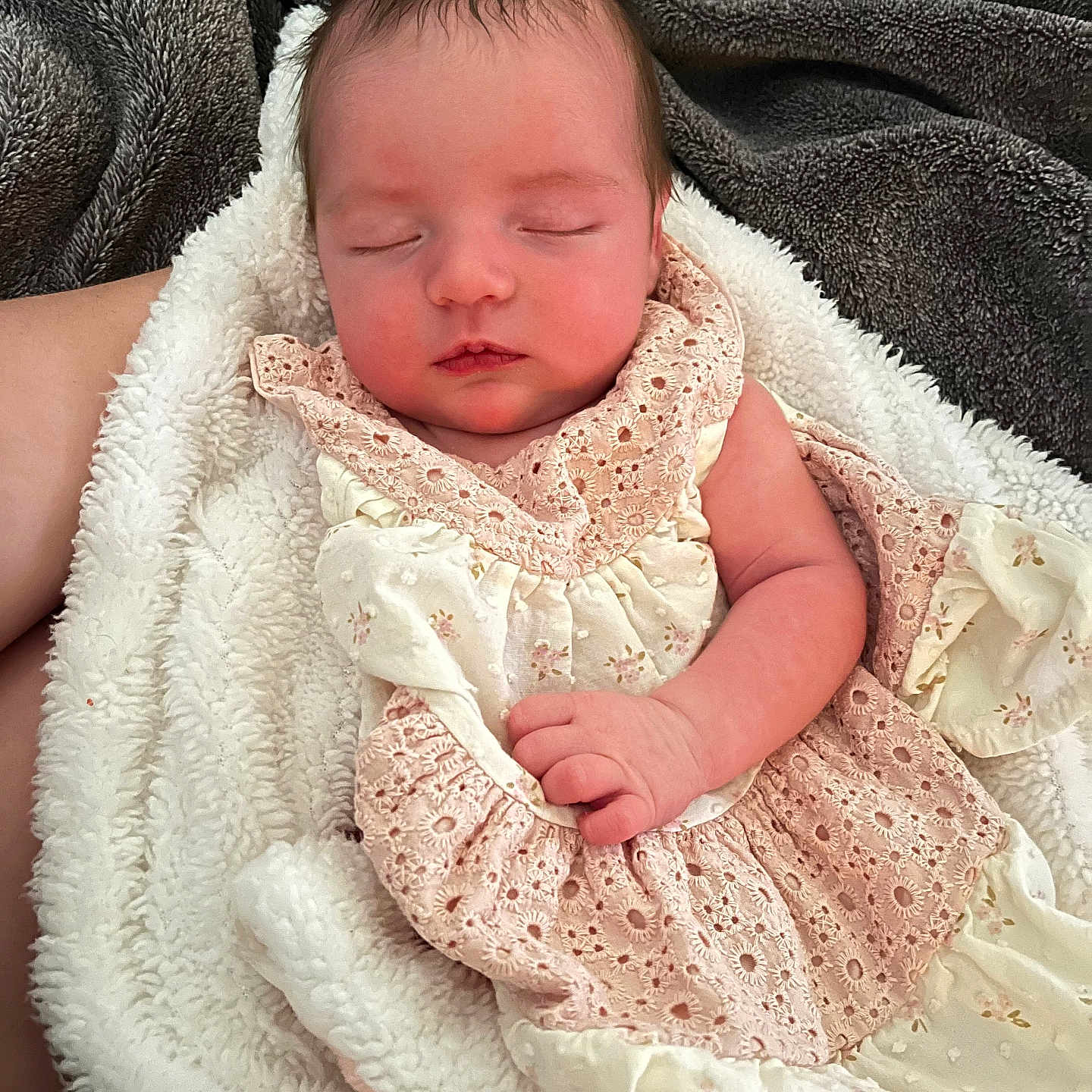 Aurora is registered to the contest to win money with this photo: baby, sleeping, blanket, soft, fabric, texture, child, infant, portrait, peaceful, cute, clothing, hand, face, rest, warm, cozy, closeup, newborn, skin
