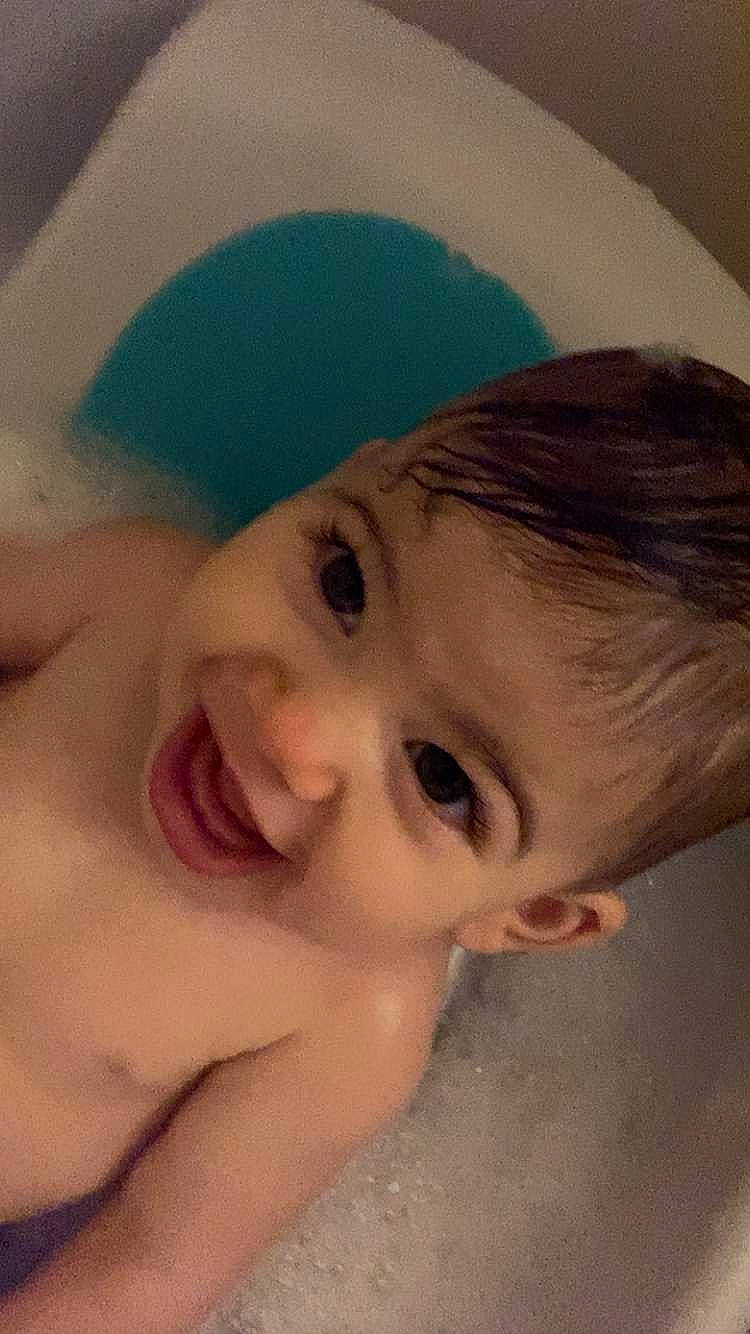 Amelia is registered to the contest to win money with this photo: baby, baby_bathing, baby_making_funny_faces, barechested, bathing, cap, cheek, chest, child, eye, eyelash, forehead, fun, happy, iris, jaw, joy, lip, nose, person