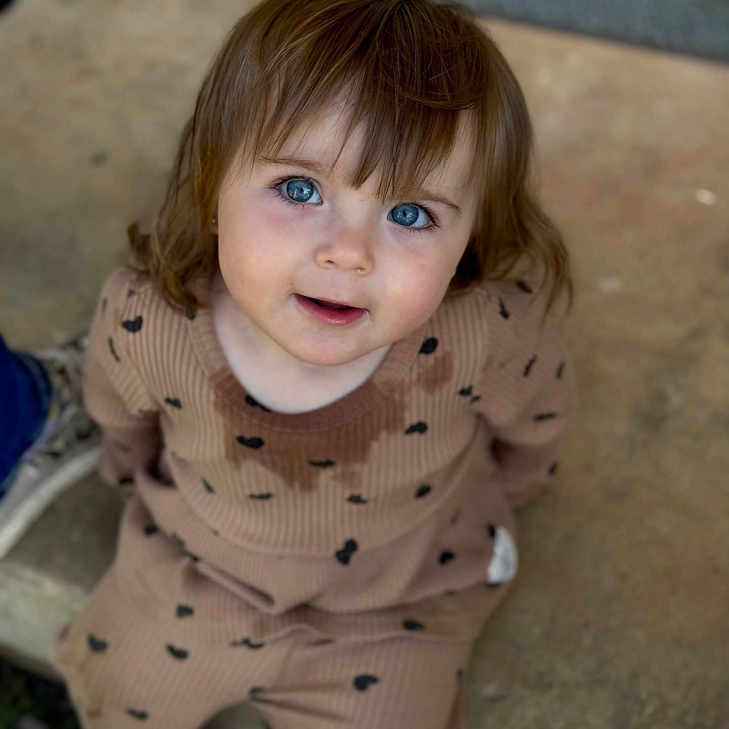 Lily is registered to the contest to win money with this photo: baby, blonde, brownhair, clothing, crying, dress, face, formalwear, hair, happy, head, pajamas, pants, pattern, person, photography, portrait, sad, smile, suit