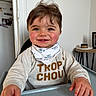 Noah a rejoint le concours — aidez-le/la à gagner de superbes lots ! baby, bib, candle, child, eyes, face, fridge, hair, hands, highchair, indoor, kitchen, magnets, portrait, rosy_cheeks, smiling, sweater, table, teeth, wall