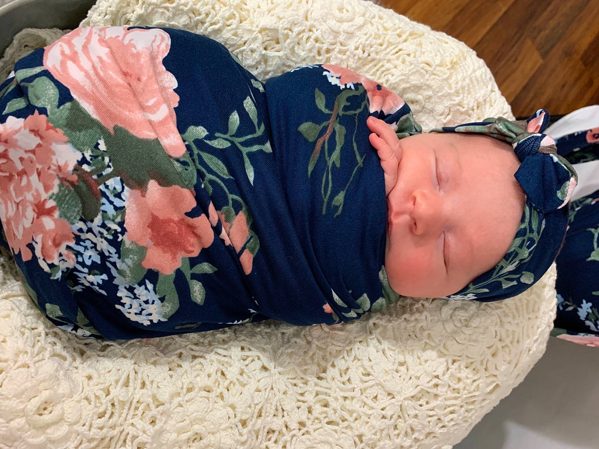 Addy is registered to the contest to win money with this photo: baby, baby_toddler_clothing, bag, child, comfort, fashion_accessory, goggles, headgear, headwear, helmet, human_body, linens, pattern, peach, person, personal_protective_equipment, sitting, sleeve, sunglasses, textile