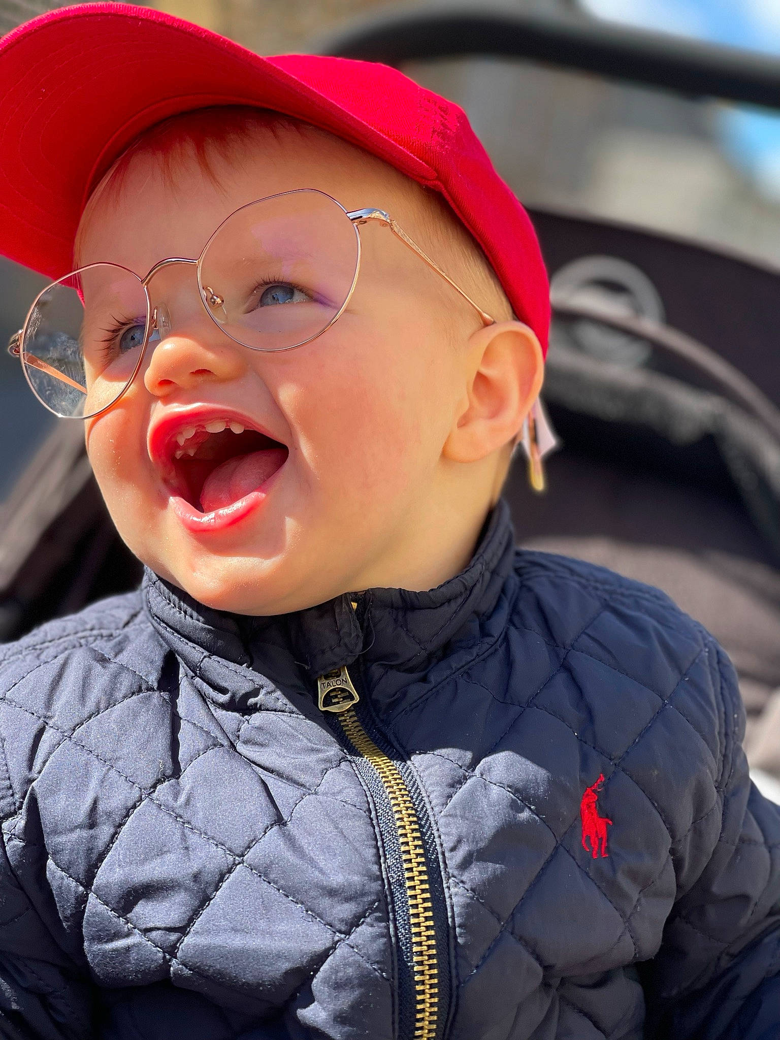 Maylonn participe au concours pour gagner de l'argent avec cette photo : baby_laughing, cap, cheek, child, cool, costume_hat, fun, gesture, happy, hat, headgear, lip, magenta, mouth, nose, person, personal_protective_equipment, pink, sleeve, smile
