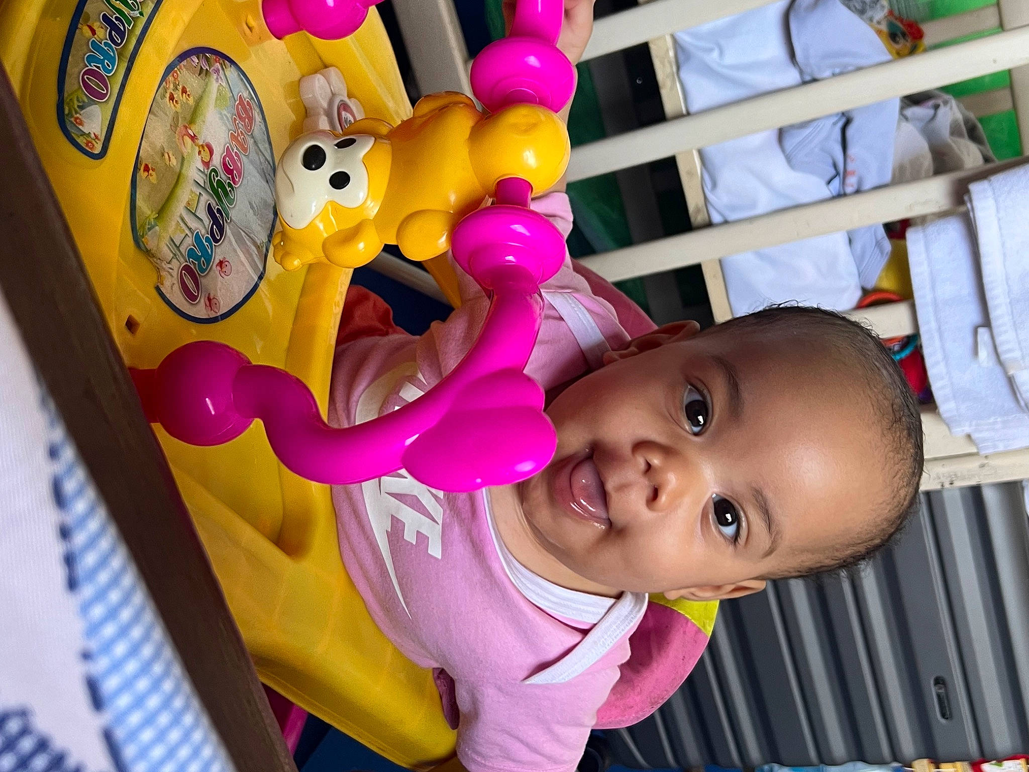 Jannah a rejoint le concours — aidez-le/la à gagner de superbes lots ! baby, baby_products, baby_toddler_clothing, baby_toys, cheek, child, fun, happy, leisure, magenta, organ, person, pink, play, product, purple, room, smile, toddler, toy