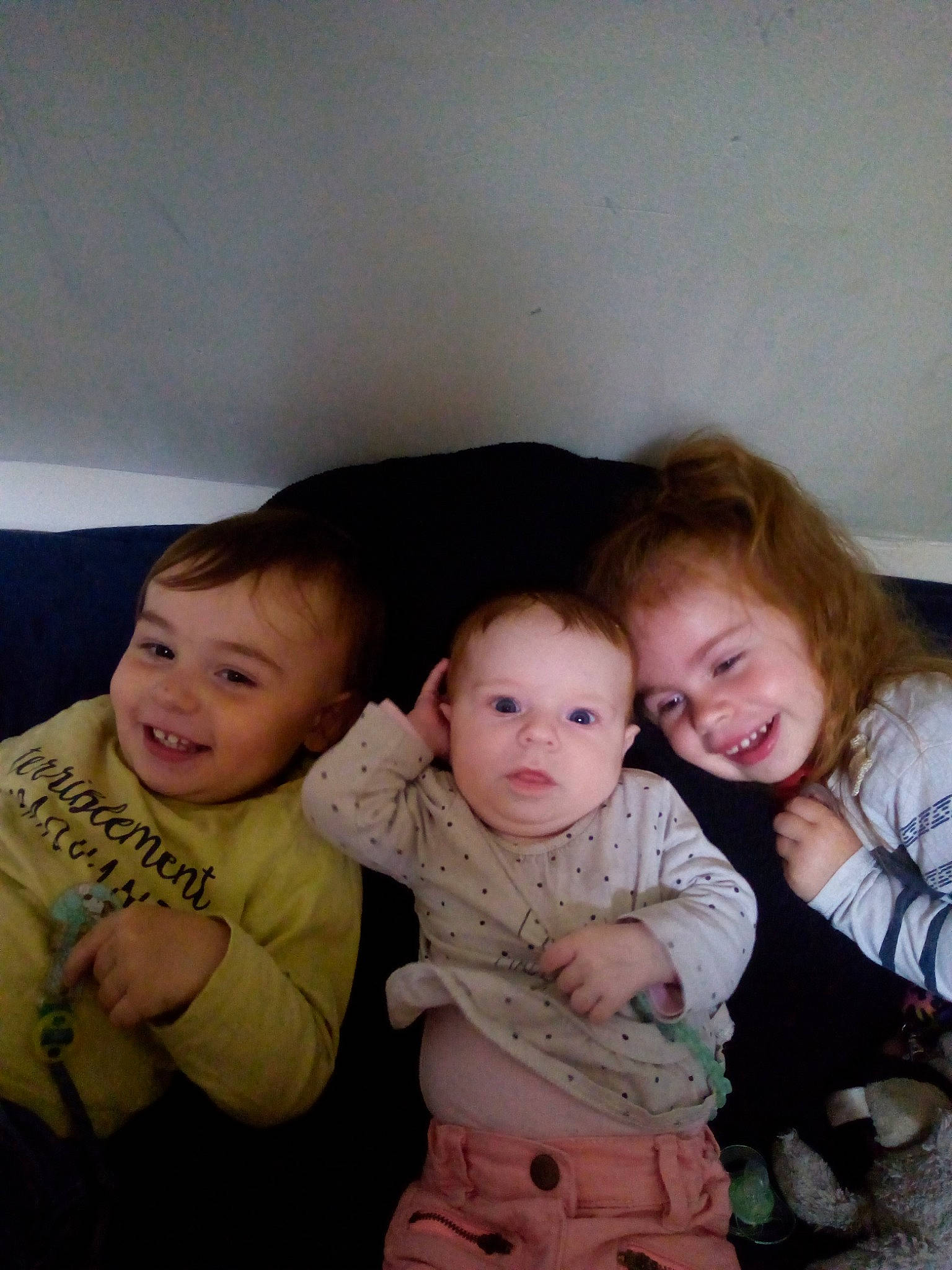 Elouann a rejoint le concours — aidez-le/la à gagner de superbes lots ! baby_toddler_clothing, cheek, chin, comfort, eye, face, facial_expression, hair, hairstyle, happy, head, human, interaction, iris, joy, mouth, nose, person, skin, smile