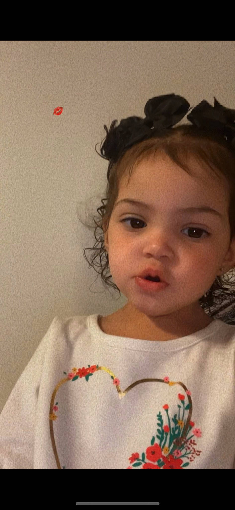 Renessme is registered to the contest to win money with this photo: cheek, chin, dress, ear, eyebrow, eyelash, face, facial_expression, forehead, hair, hairstyle, happy, head, iris, lip, neck, nose, person, shoulder, skin