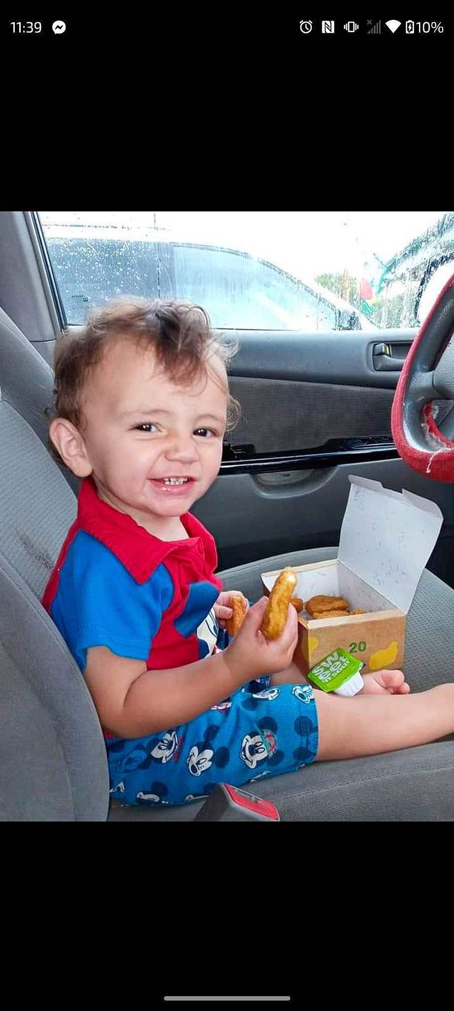 Kylar is registered to the contest to win money with this photo: auto_part, automotive_design, automotive_exterior, car, car_seat, car_seat_cover, electric_blue, family_car, food, fun, joy, luxury_vehicle, motor_vehicle, person, personal_luxury_car, smile, steering_wheel, tableware, toddler, vehicle