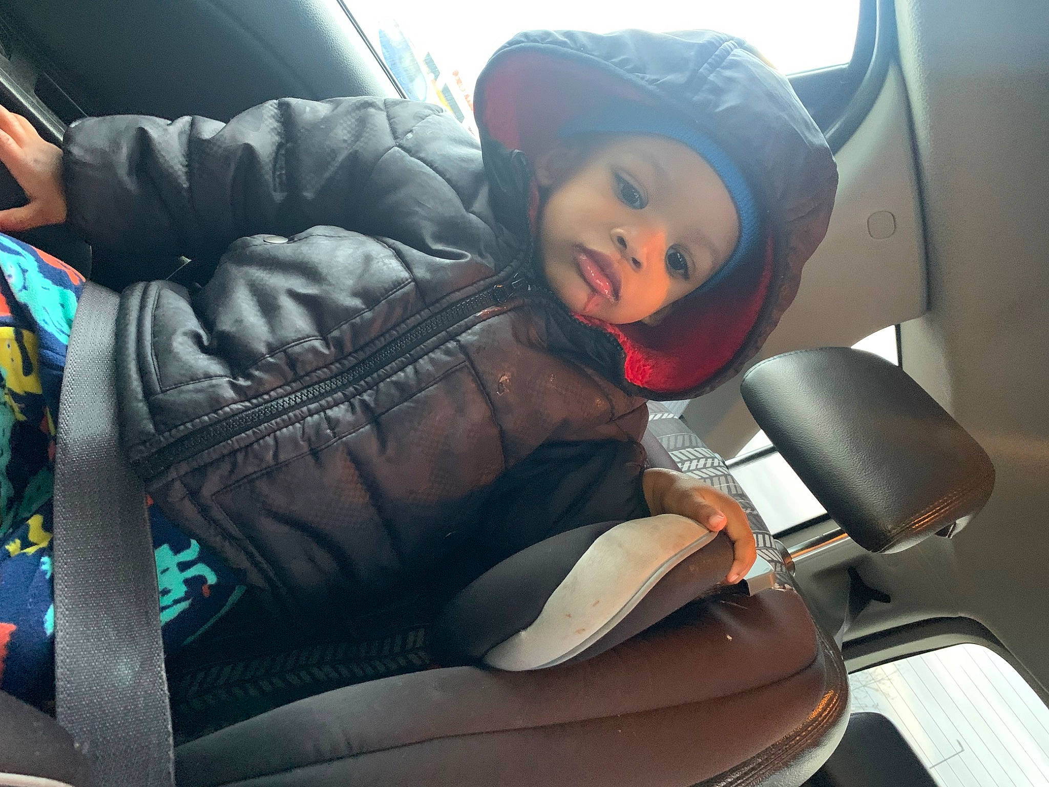 Kameron is registered to the contest to win money with this photo: auto_part, automotive_design, automotive_exterior, baby_in_car_seat, car, car_seat, car_seat_cover, comfort, head_restraint, headwear, mode_of_transport, motor_vehicle, passenger, person, personal_luxury_car, seat_belt, smile, steering_part, steering_wheel, vehicle