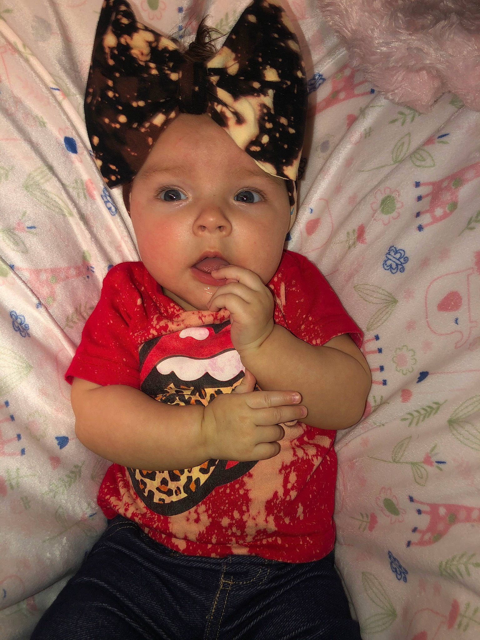 Maisyn is registered to the contest to win money with this photo: baby, cheek, child, hair_accessory, headgear, person, smile, toddler