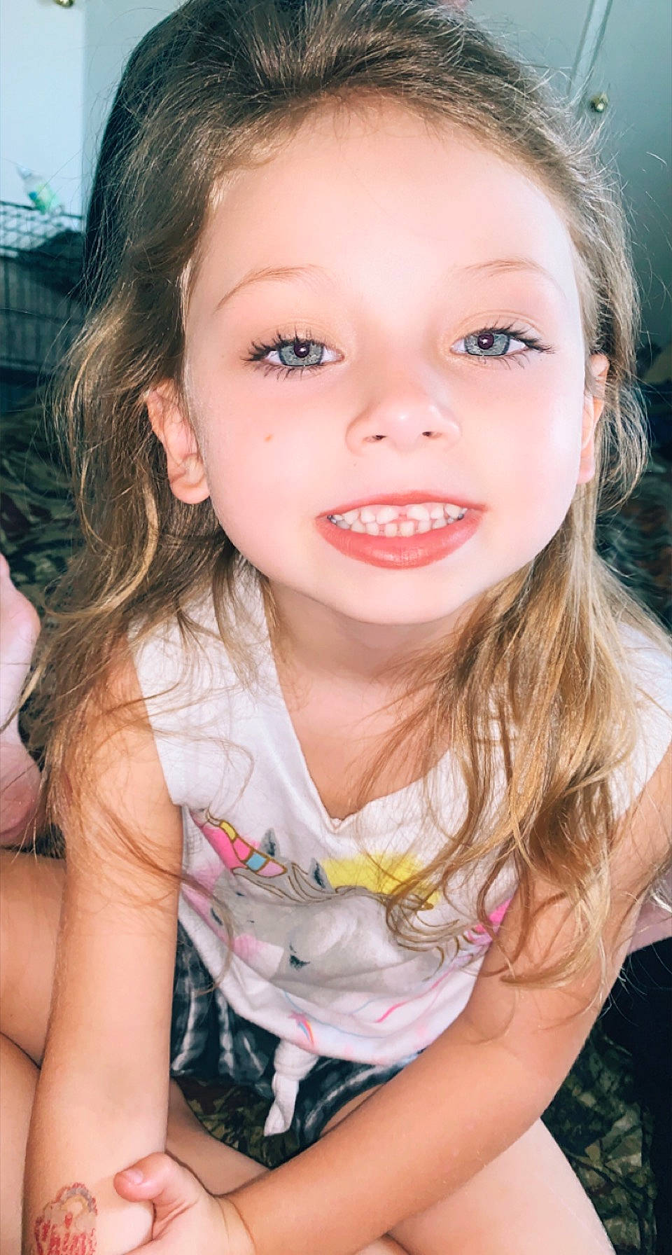 Sophia is registered to the contest to win money with this photo: cheek, chin, eye, eyebrow, eyelash, face, facial_expression, flash_photography, hair, happy, iris, jaw, lip, mouth, neck, nose, person, plant, shoulder, skin