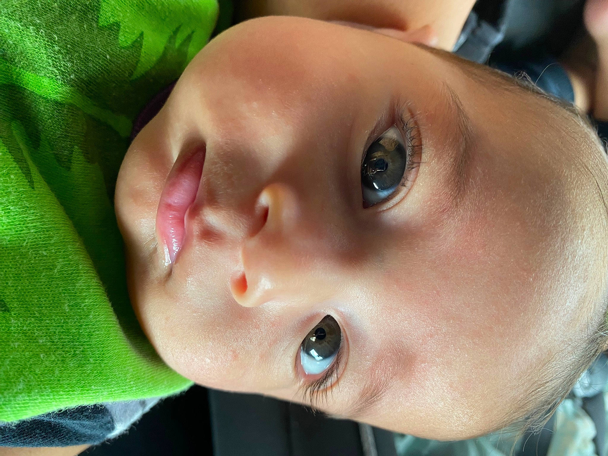 Luciano is registered to the contest to win money with this photo: baby, black_hair, cheek, ear, eyebrow, eyelash, facial_expression, forehead, happy, iris, jaw, lip, mouth, neck, nose, organ, person, skin, smile, toddler