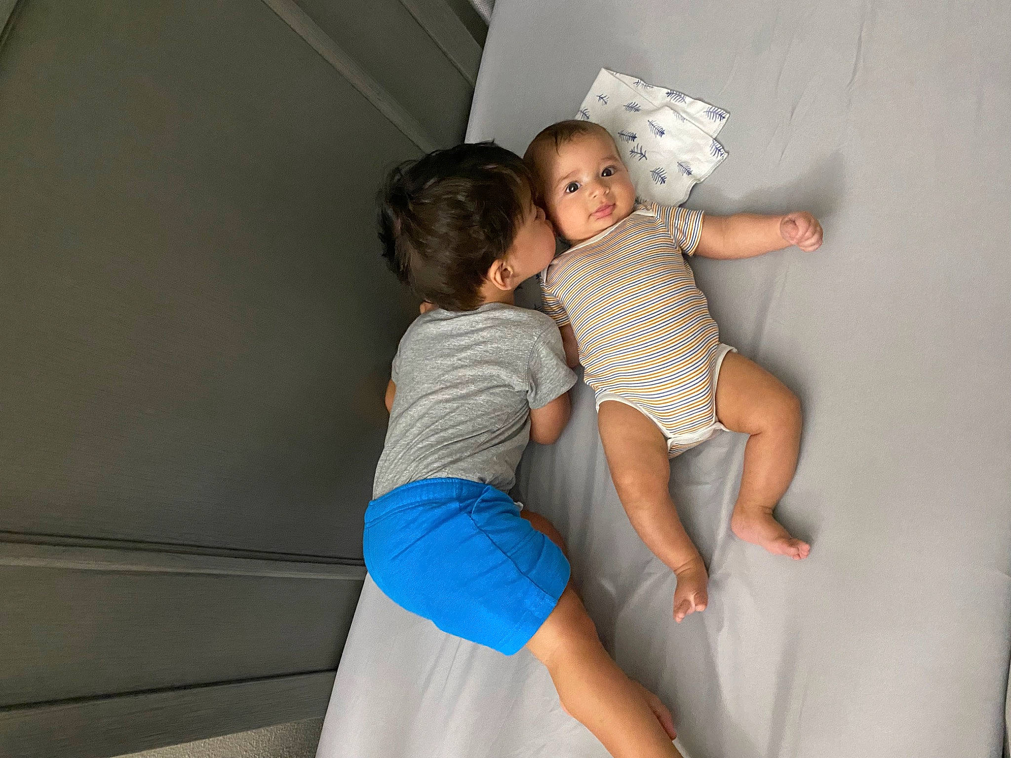 Massimo is registered to the contest to win money with this photo: abdomen, arm, comfort, elbow, finger, flash_photography, fun, gesture, happy, joint, knee, leg, person, shorts, shoulder, standing, t_shirt, thigh, toddler, trunk