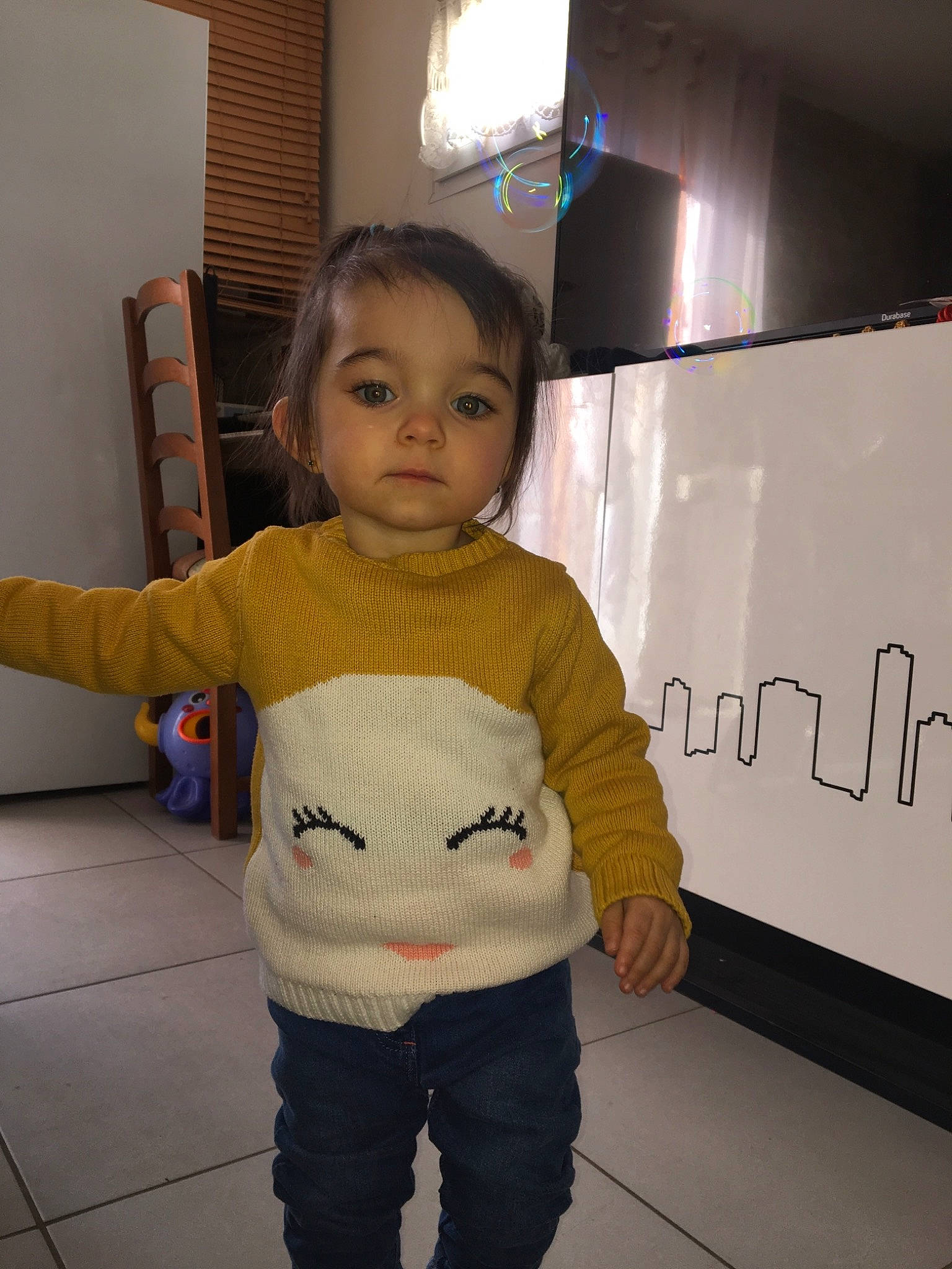 Miha participe au concours pour gagner de l'argent avec cette photo : baby, cheek, child, face, forehead, fun, happy, head, lip, outerwear, person, shoulder, skin, smile, standing, t_shirt, toddler