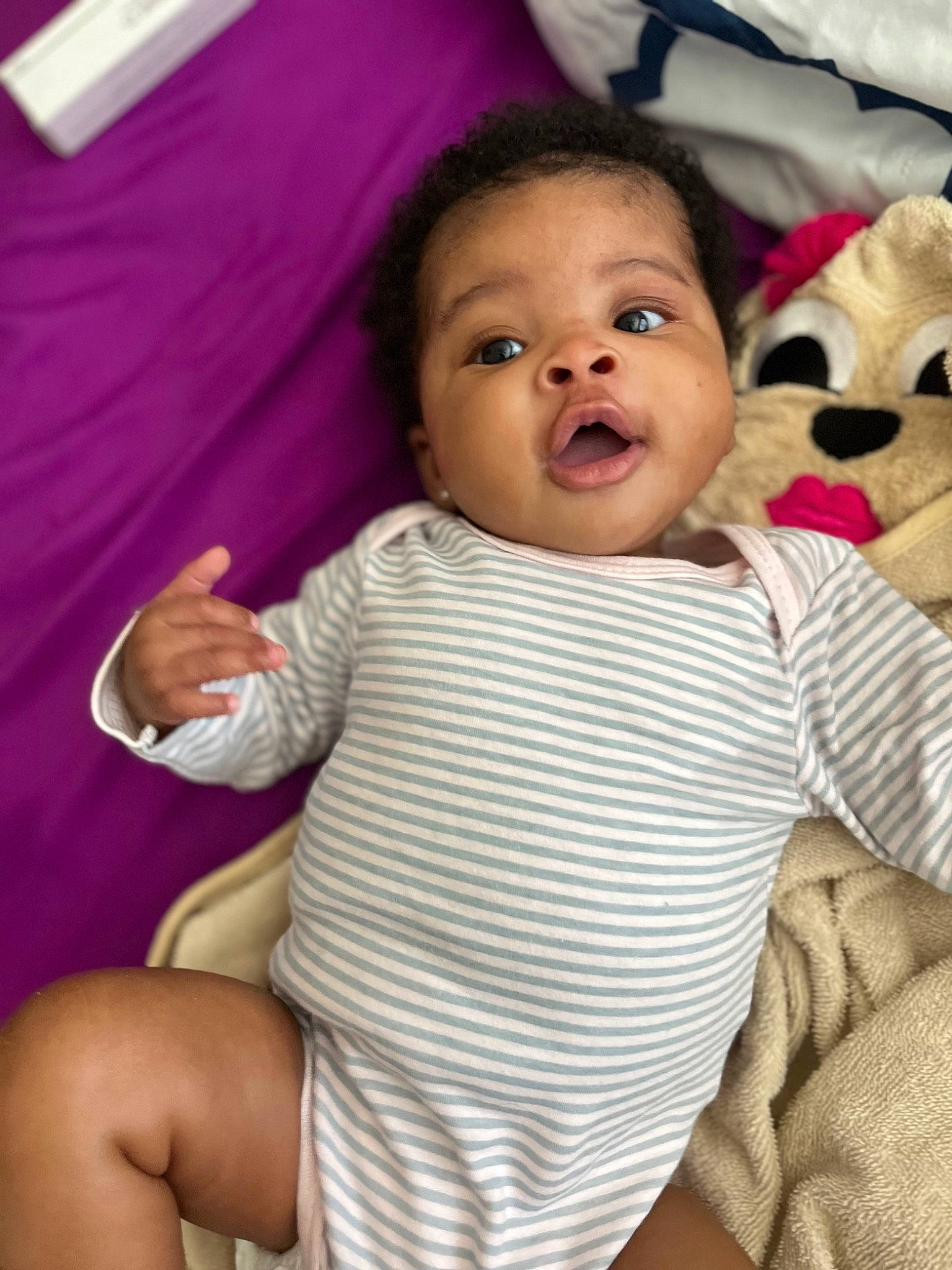 Daleiah is registered to the contest to win money with this photo: baby, baby_toddler_clothing, cheek, chin, comfort, face, gesture, hairstyle, hand, happy, human_body, iris, lip, mouth, neck, nose, person, pink, skin, sleeve