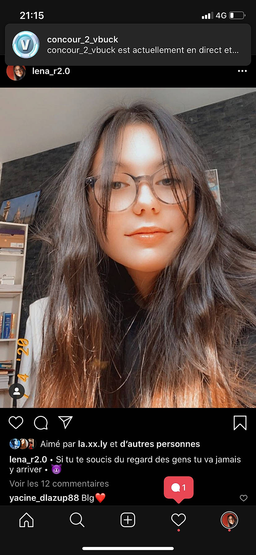 Lena participe au concours pour gagner de l'argent avec cette photo : blond, brown_hair, caramel_color, chin, eyebrow, eyewear, face, forehead, glasses, hair, hair_coloring, hairstyle, layered_hair, lip, long_hair, nose, person, photo_caption, photography, step_cutting