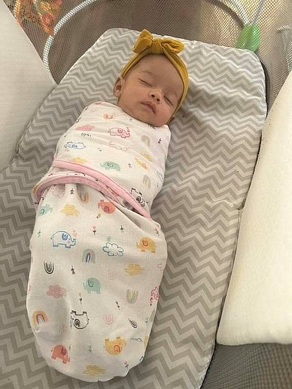 Analla joined the competition — help win amazing prizes! baby, baby_products, baby_safety, baby_sleeping, baby_toddler_clothing, bedding, bedtime, blanket, child, comfort, infant_bed, linens, nap, pattern, person, room, sleep, sleeve, textile, toddler