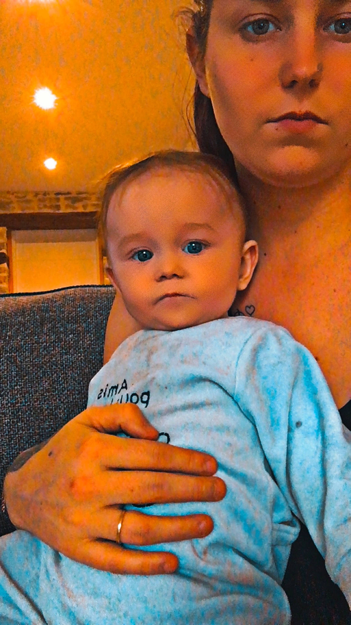 Sohan participe au concours pour gagner de l'argent avec cette photo : baby, cheek, child, chin, close_up, eyebrow, eyelash, finger, flash_photography, fun, gesture, happy, iris, lip, mouth, nose, person, shoulder, skin, standing