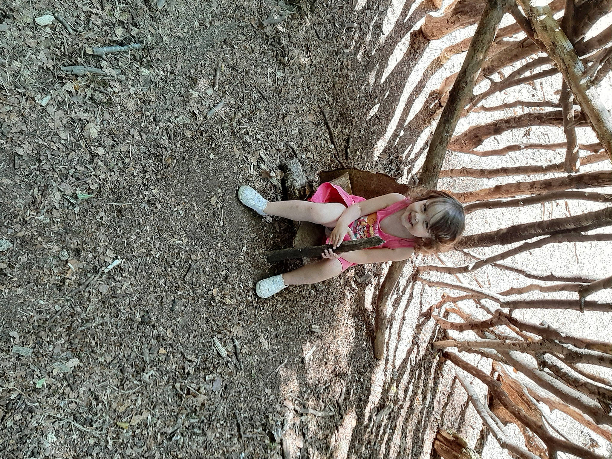 Kaylïa a rejoint le concours — aidez-le/la à gagner de superbes lots ! adventure, climbing, free_climbing, joy, person, recreation, sport_climbing, tree