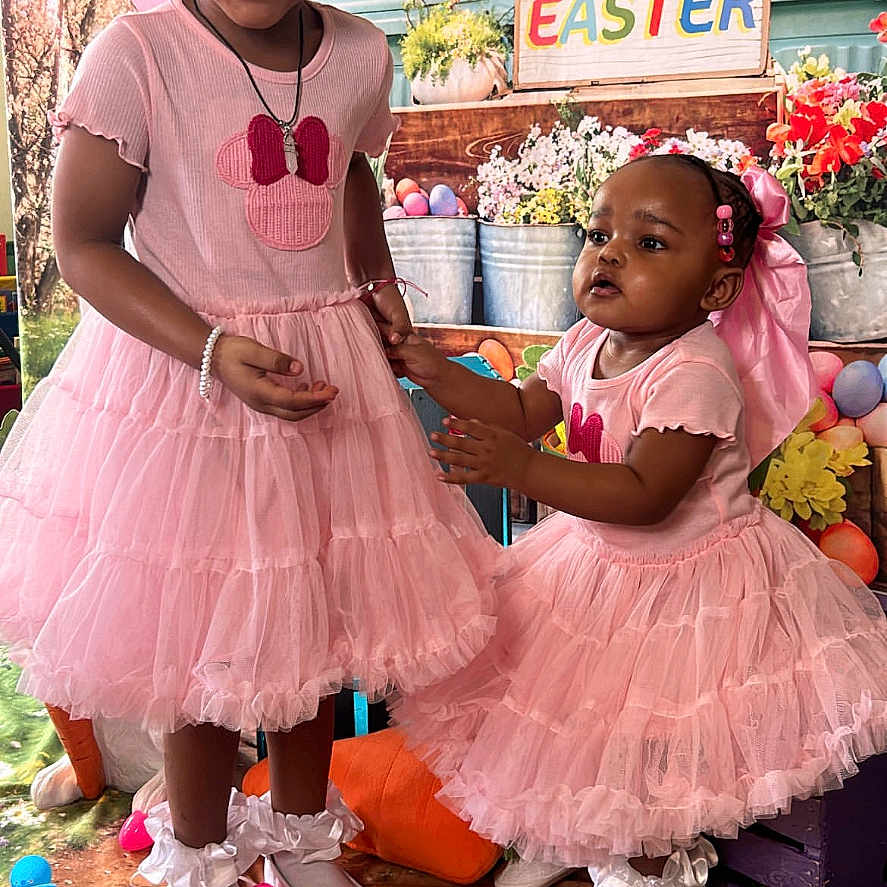 Melani is registered to the contest to win money with this photo: accessories, child, clothing, costume, dress, face, female, flower, flowerarrangement, flowerbouquet, girl, hat, head, jewelry, necklace, people, person, photography, plant, portrait