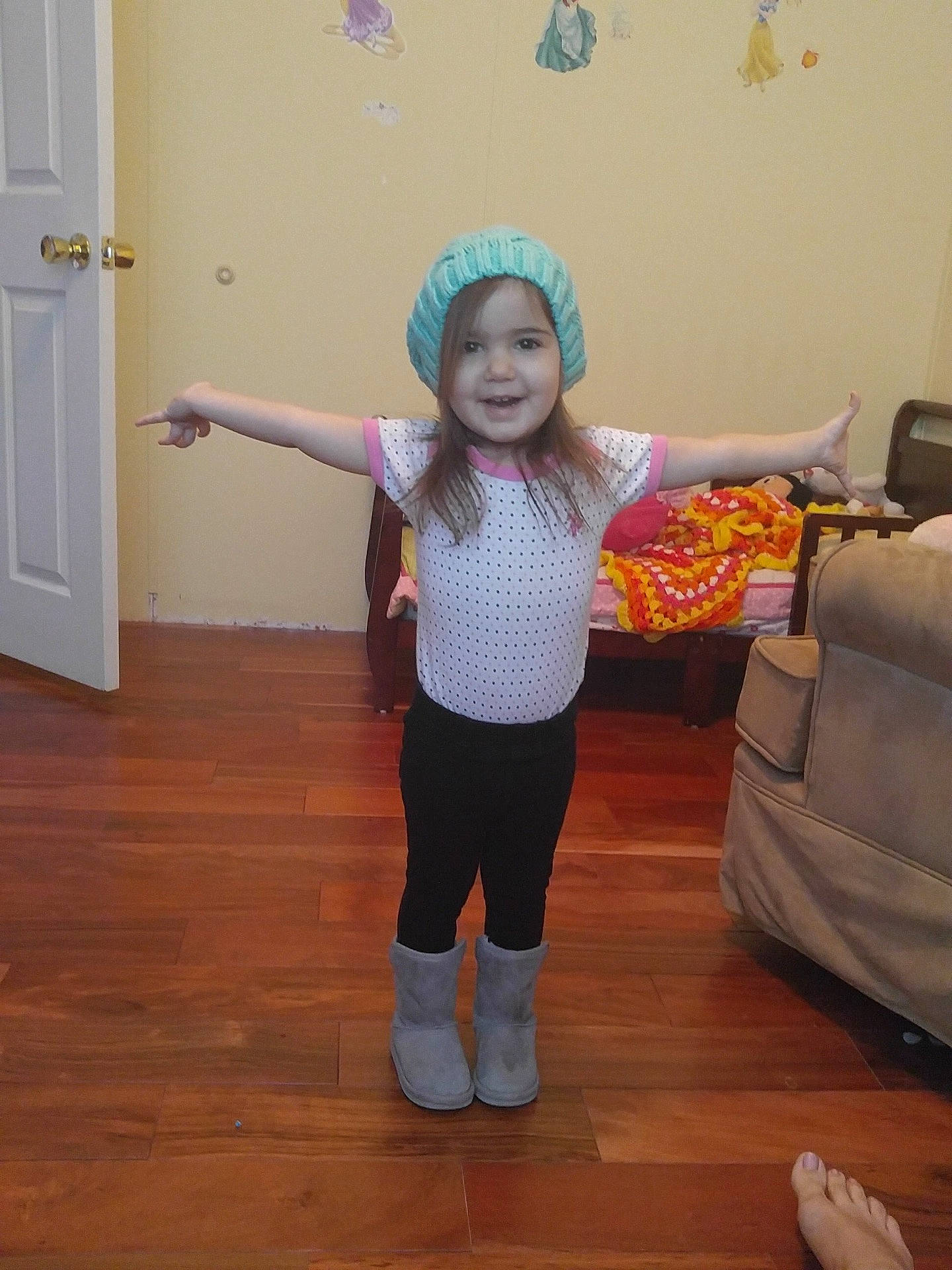 Juliana is registered to the contest to win money with this photo: child, clothing, costume, day, fashion_accessory, floor, flooring, footwear, fun, girl, headgear, joint, joy, leg, outerwear, pink, shoulder, skin, standing, textile