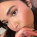 Ivonne S.