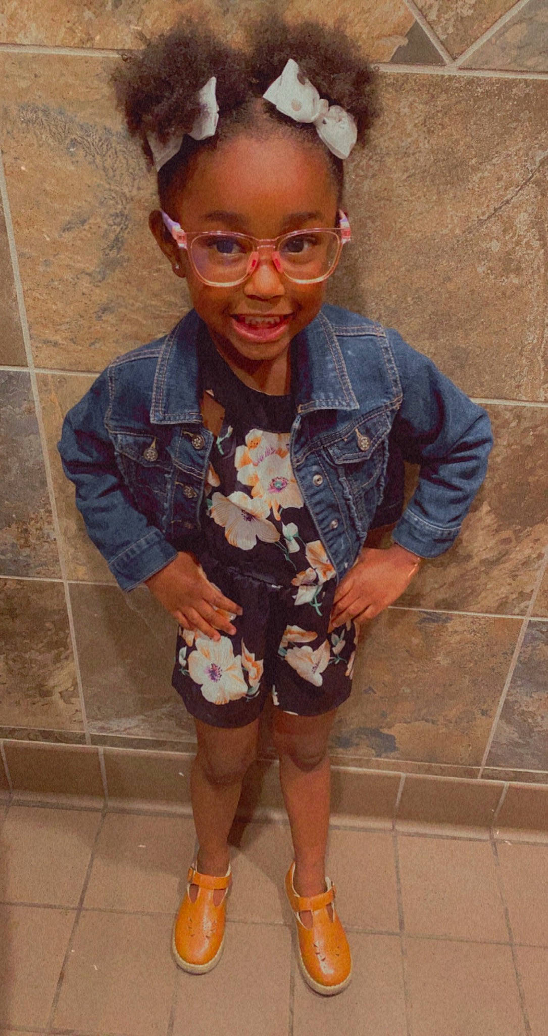 Ariah is registered to the contest to win money with this photo: baby_toddler_clothing, cool, eyewear, face, happy, human_leg, joy, knee, long_hair, neck, person, photograph, shoulder, skin, sleeve, snapshot, street_fashion, thigh, toddler, trunk