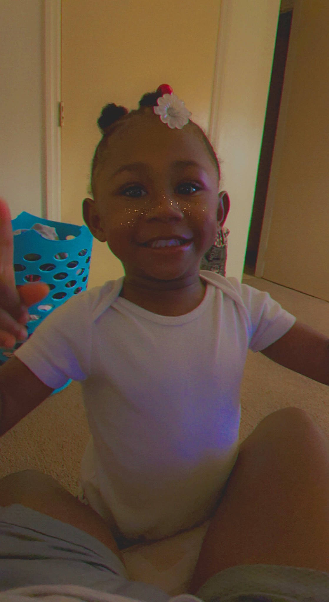 Diora is registered to the contest to win money with this photo: arm, baby, cheek, chest, child, elbow, flooring, fun, happy, head, iris, joy, lip, mouth, nose, person, skin, smile, t_shirt, thigh