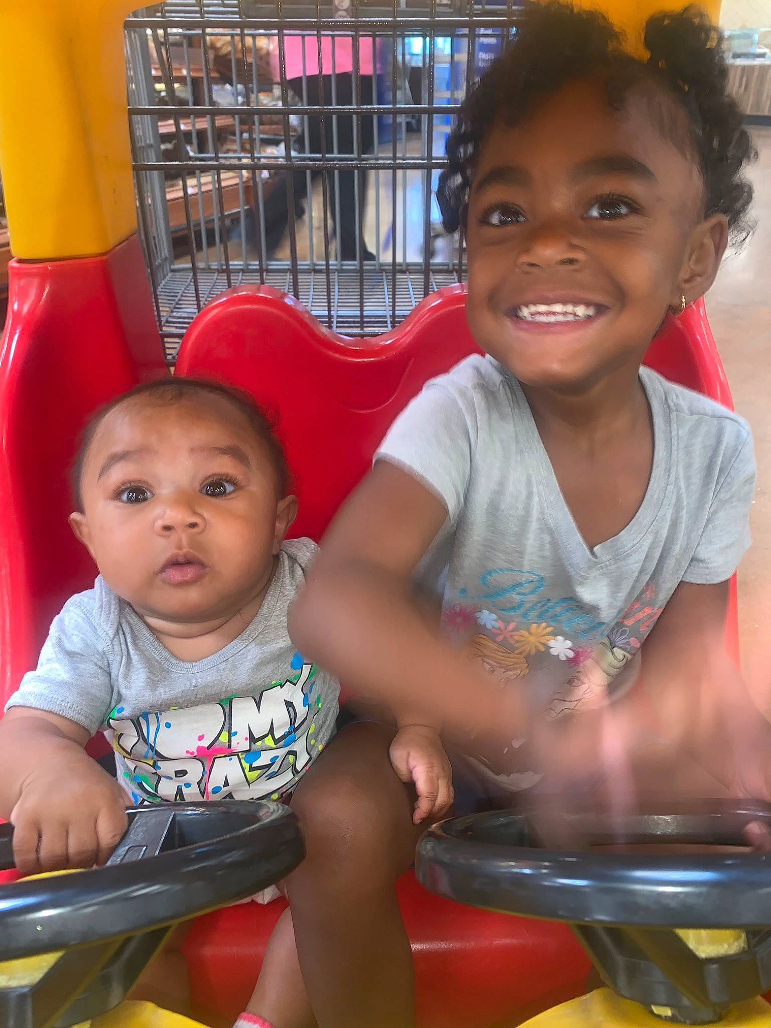 Maliaha is registered to the contest to win money with this photo: adaptation, baby, cheek, child, daughter, face, facial_expression, fun, happy, joy, leisure, mother, people, person, play, recreation, sibling, skin, smile, surprise