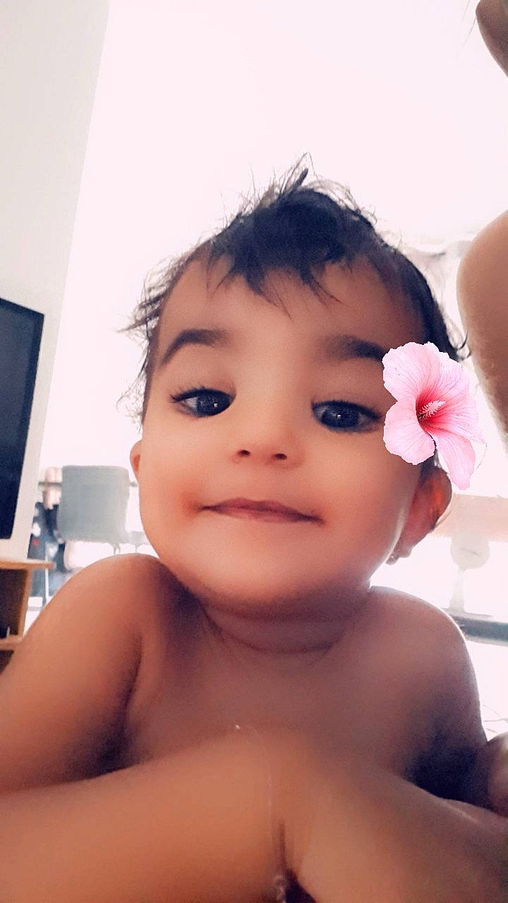 Sofia a rejoint le concours — aidez-le/la à gagner de superbes lots ! baby, beauty, black_hair, cheek, child, chin, close_up, eye, eyebrow, face, forehead, hair, head, lip, mouth, muscle, neck, nose, person, skin