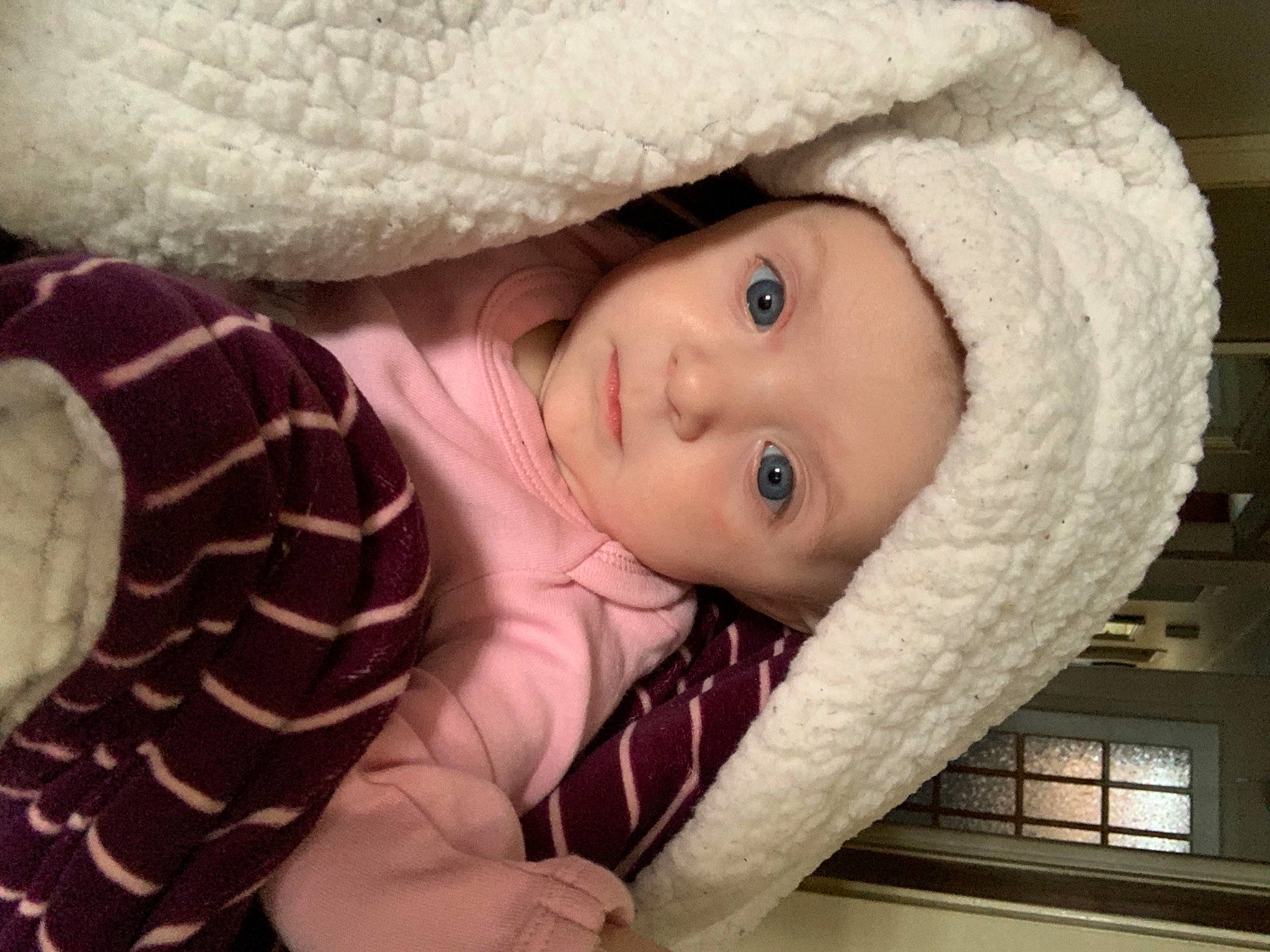 Kellya participe au concours pour gagner de l'argent avec cette photo : cap, cheek, comfort, eye, eyebrow, eyelash, face, head, headgear, headwear, human_body, iris, lip, mammal, nose, outerwear, person, skin, textile, toddler