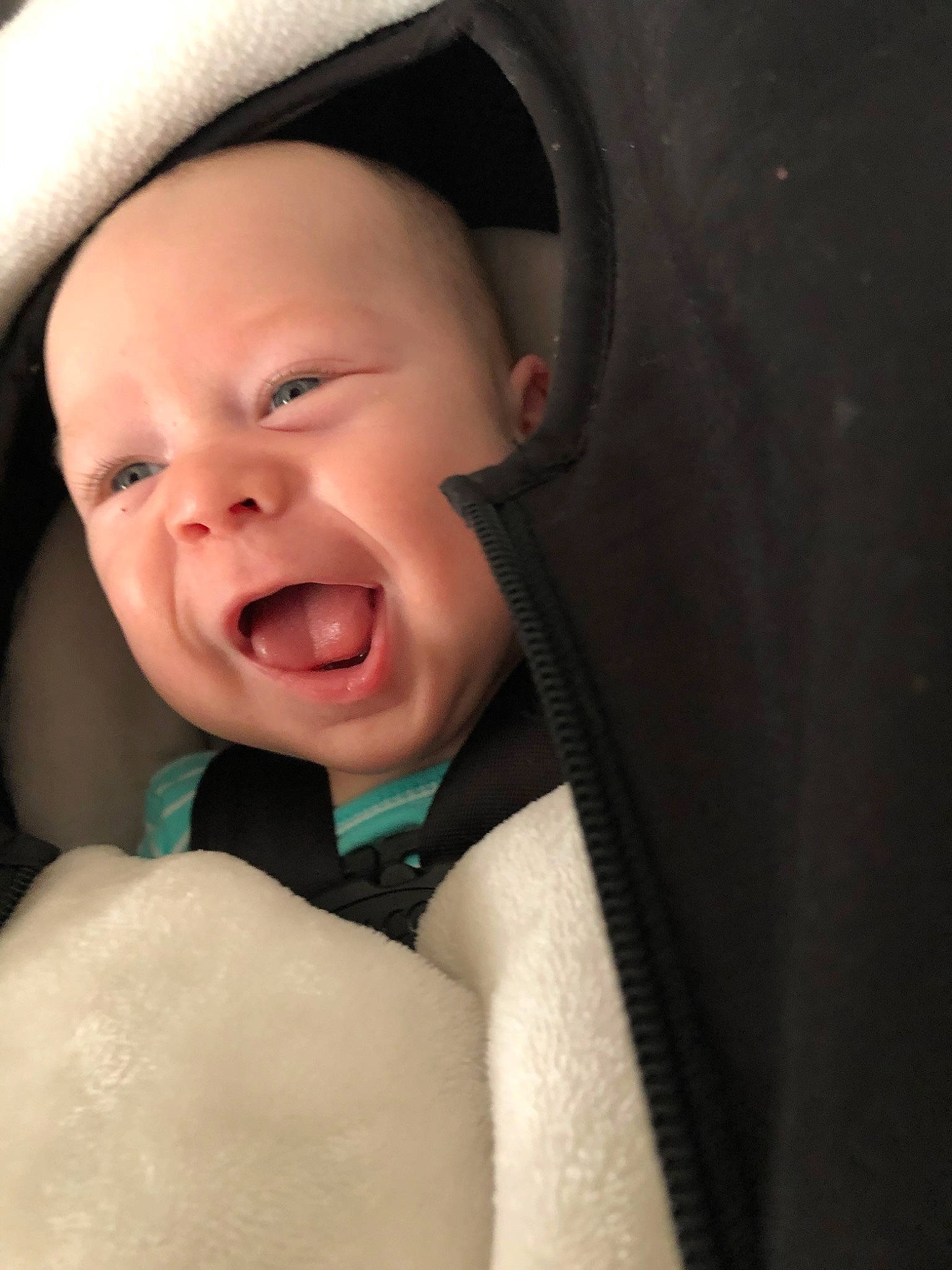 Kain is registered to the contest to win money with this photo: baby, baby_in_car_seat, baby_laughing, cheek, child, chin, eye, face, facial_expression, happy, head, laugh, lip, mouth, nose, person, skin, smile, toddler, tongue