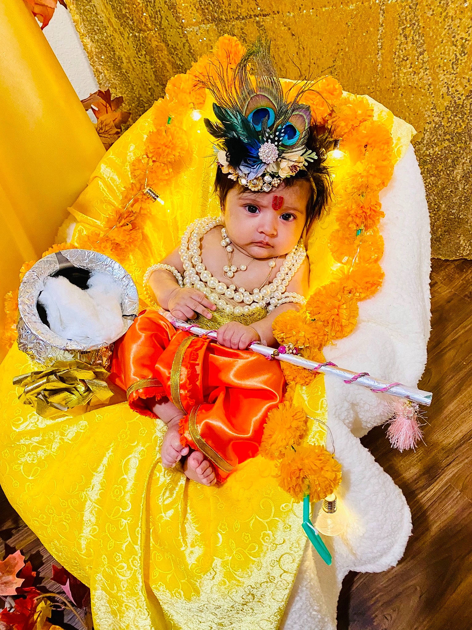 Sadhika is registered to the contest to win money with this photo: costume, costume_design, crown, dancer, entertainment, event, fashion_design, fun, glove, headgear, headpiece, human_body, jewellery, necklace, peach, performance_art, performing_arts, person, public_event, tradition