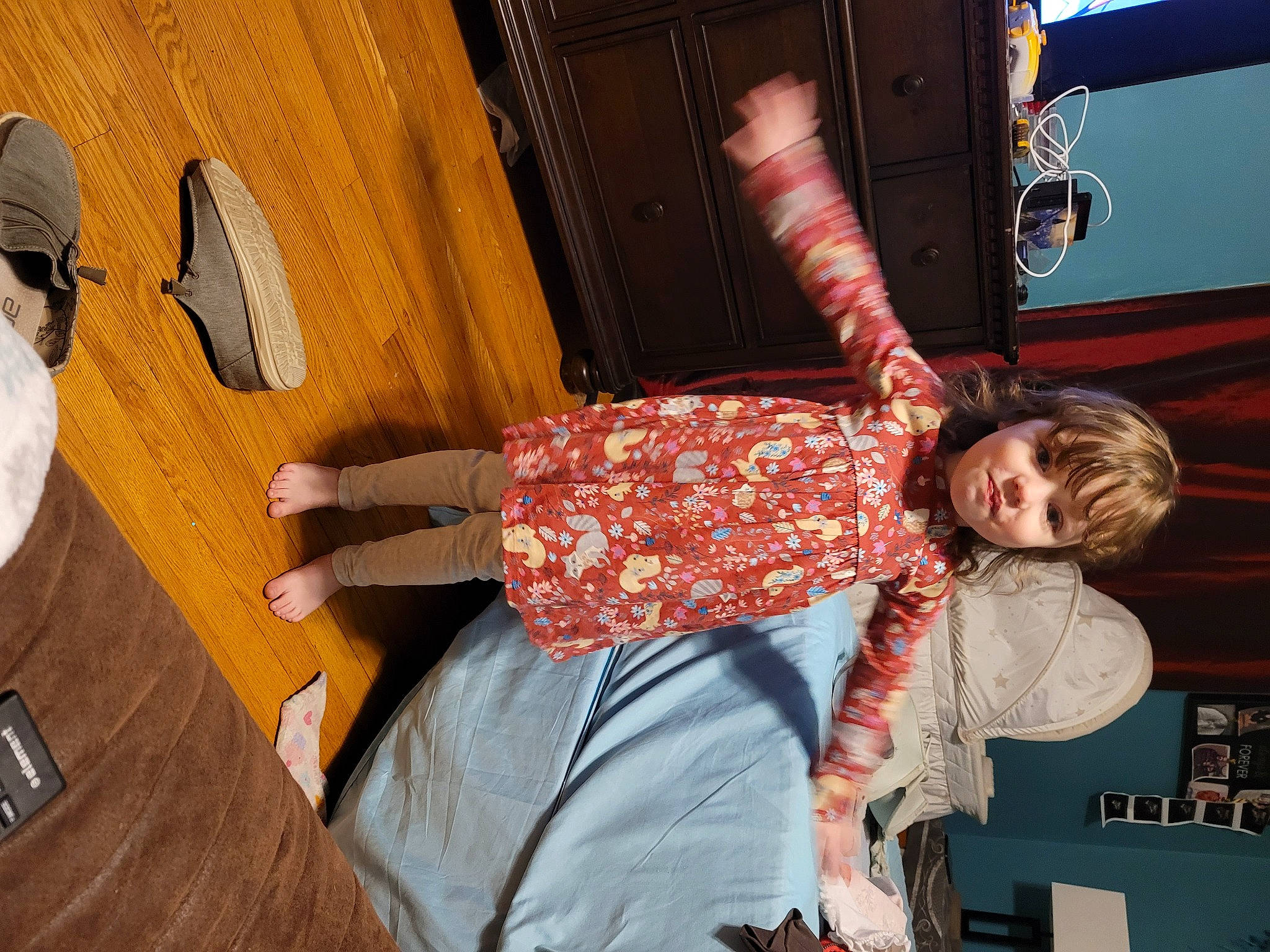 Faylen is registered to the contest to win money with this photo: baseball_cap, cap, child, comfort, cool, curtain, event, flesh, flooring, fun, happy, hardwood, human_leg, leisure, pattern, person, room, sitting, toddler, vacation