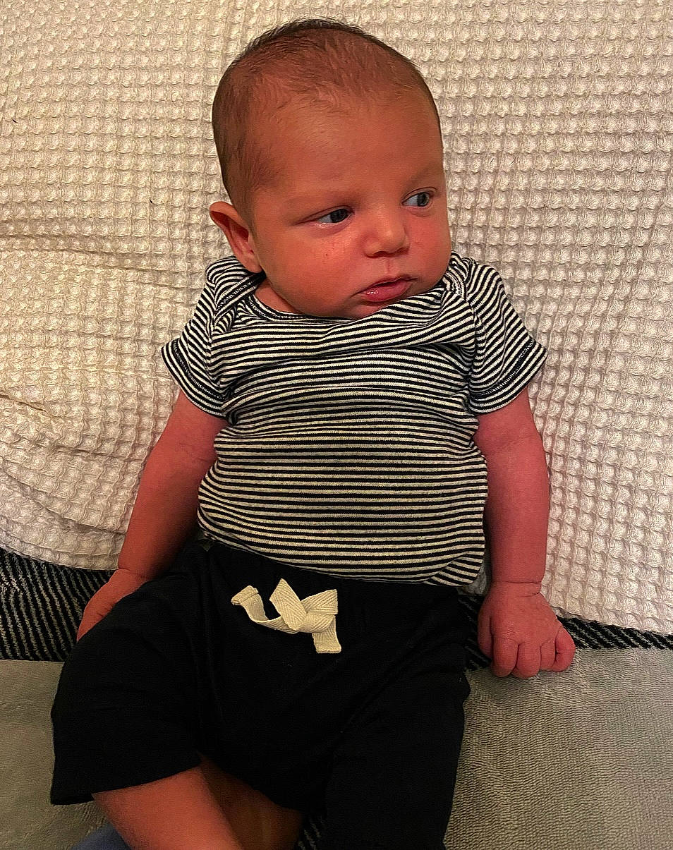 Marco is registered to the contest to win money with this photo: abdomen, baby, baby_toddler_clothing, cheek, child, comfort, face, knee, neck, pattern, person, shoulder, sitting, skin, sleeve, t_shirt, thigh, tints_and_shades, toddler, trunk