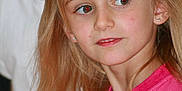 Laly participe au concours pour gagner de l'argent avec cette photo :