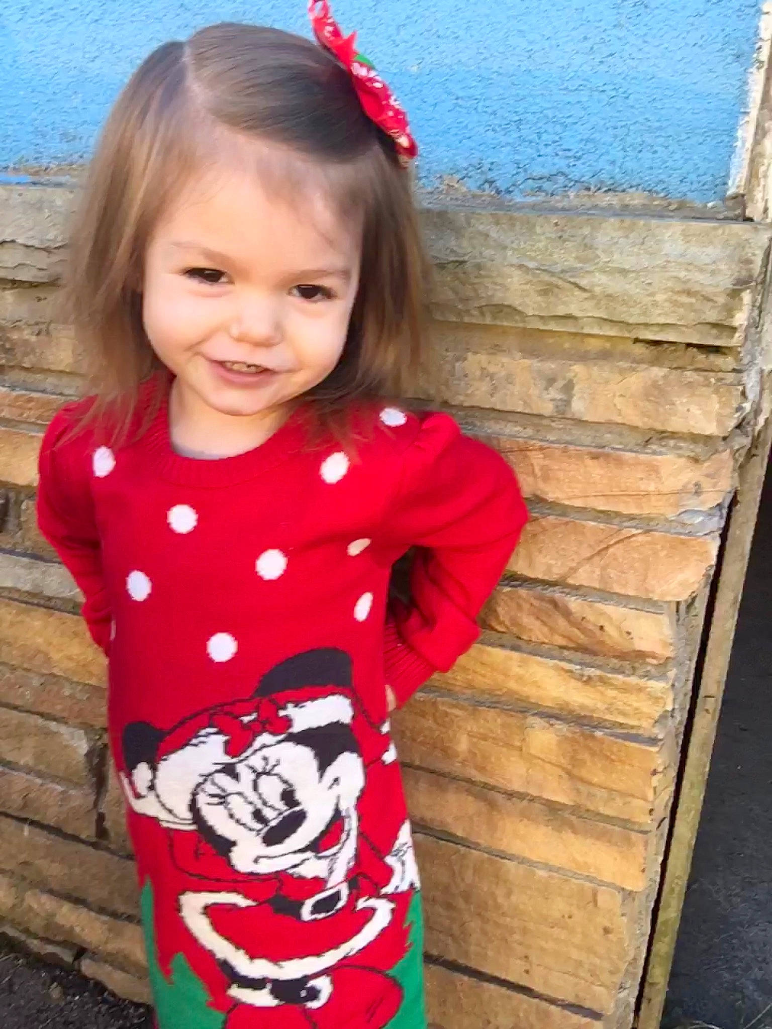 Kenzlee is registered to the contest to win money with this photo: arm, baby_toddler_clothing, dress, eye, facial_expression, fashion, happy, head, joy, leaf, neck, organ, outerwear, person, pink, plant, shoulder, sleeve, smile, standing