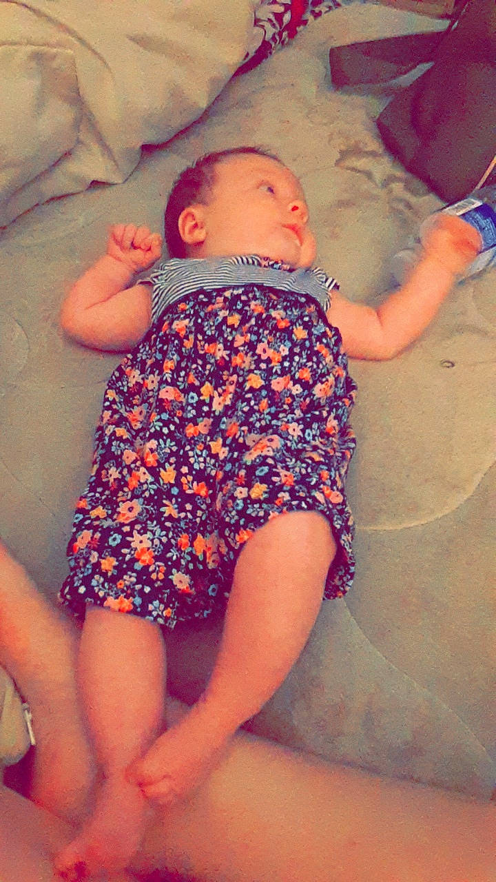 Christine is registered to the contest to win money with this photo: baby, child, human_leg, leg, person, thigh, toddler