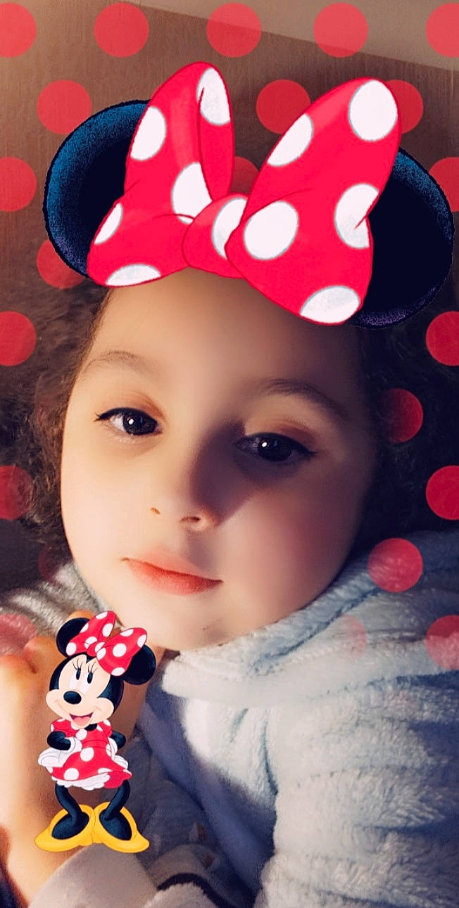 Alia a rejoint le concours — aidez-le/la à gagner de superbes lots ! cap, cheek, chin, clothing, eye, eyebrow, face, facial_expression, fashion, head, headwear, human, lip, organ, outerwear, person, photograph, pink, skin, sleeve