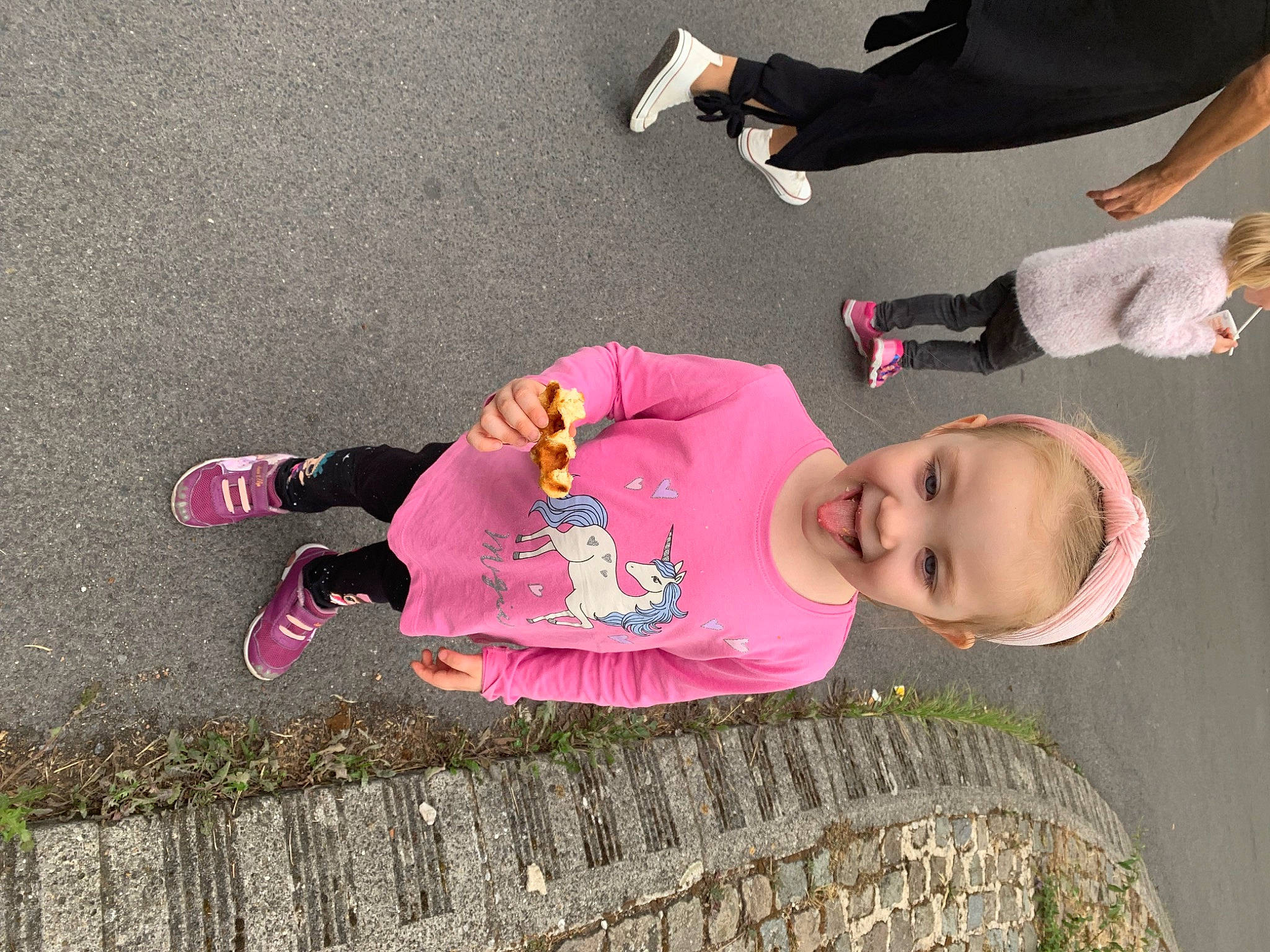 Marie Noella participe au concours pour gagner de l'argent avec cette photo : baby, baby_products, baby_toddler_clothing, child, flooring, fun, grass, happy, hat, joy, leisure, magenta, person, pink, play, shoe, sitting, sleeve, smile, sneakers