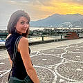 Elisa R.