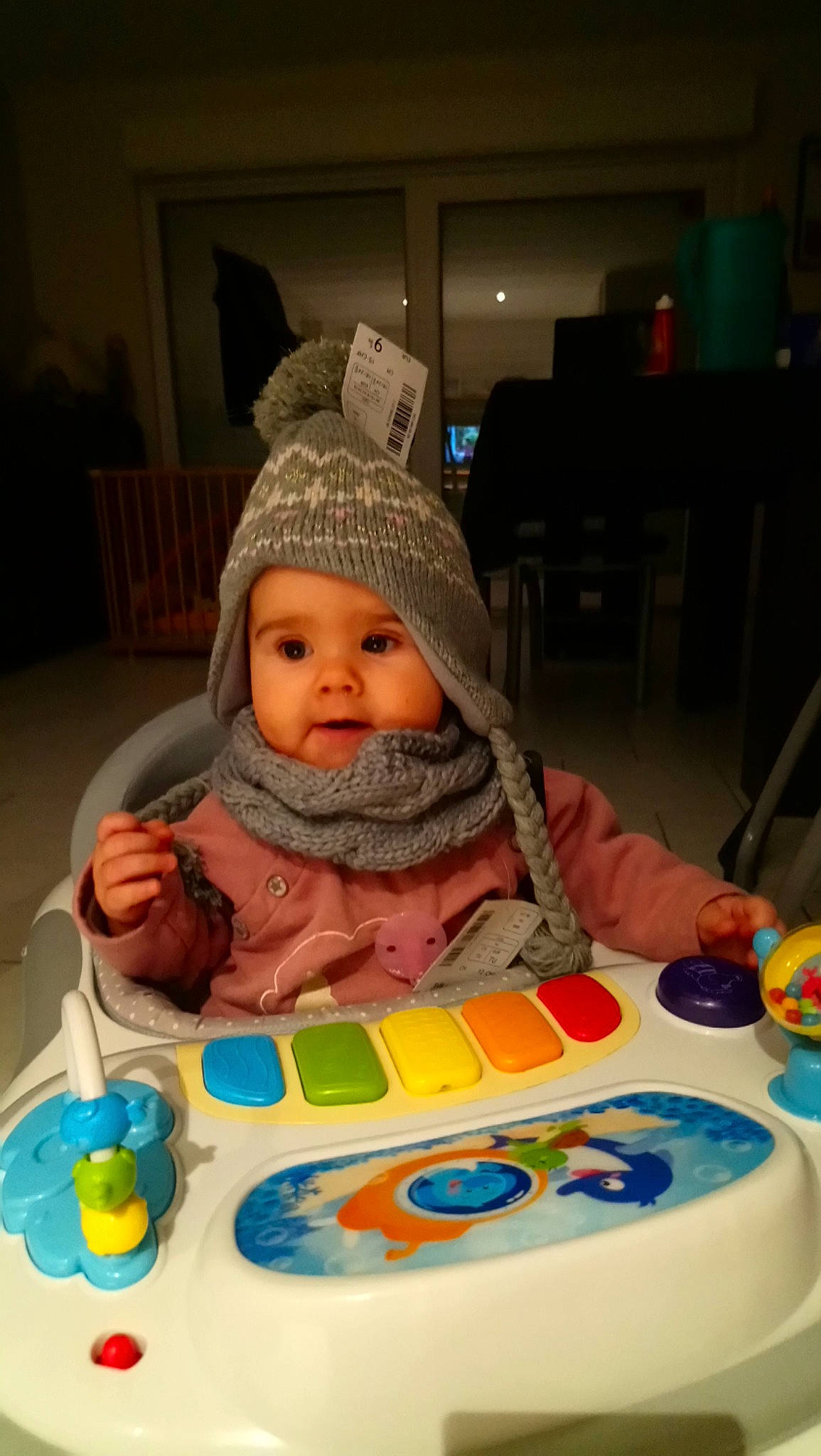 Kathleen participe au concours pour gagner de l'argent avec cette photo : baby, birthday, child, person, play, product, toddler, toy