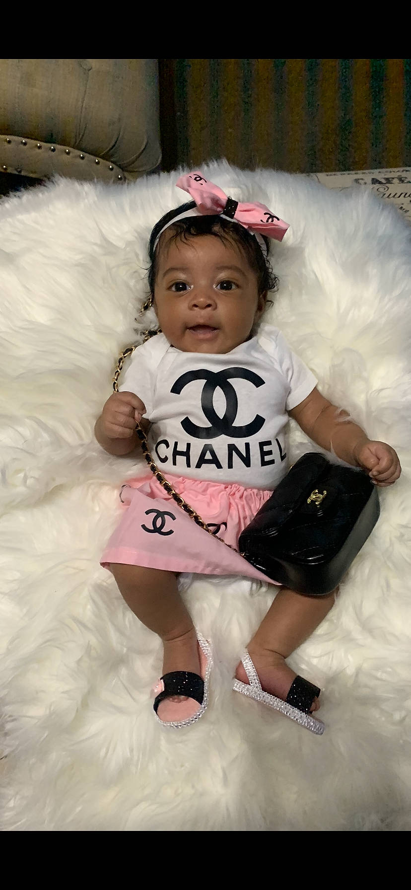 Emiliana is registered to the contest to win money with this photo: baby, baby_toddler_clothing, cheek, child, cool, fun, person, pink, skin, smile, toddler, white